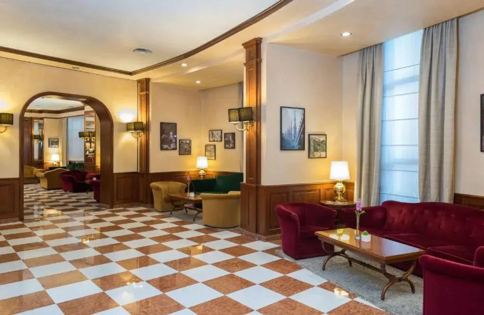 Отель Leonardo Hotel Milan City Center