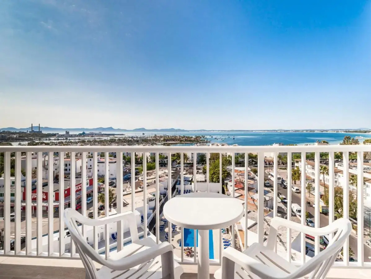 Отель Globales Condes de Alcudia