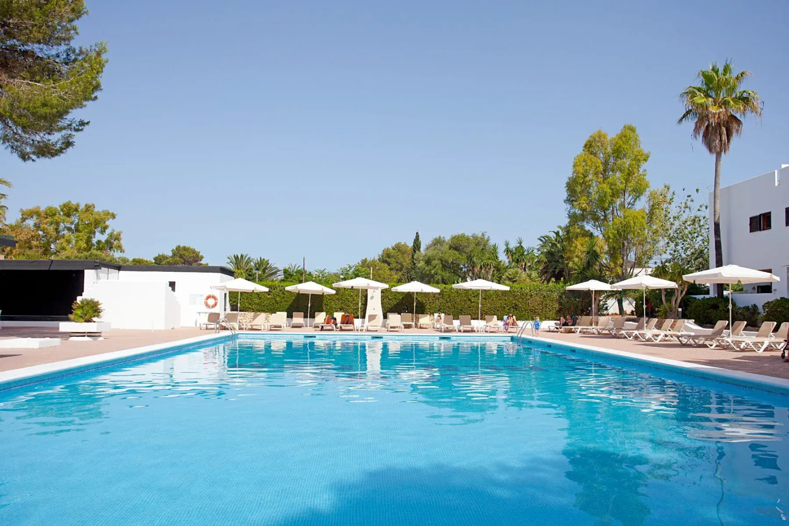 Club Cala Azul