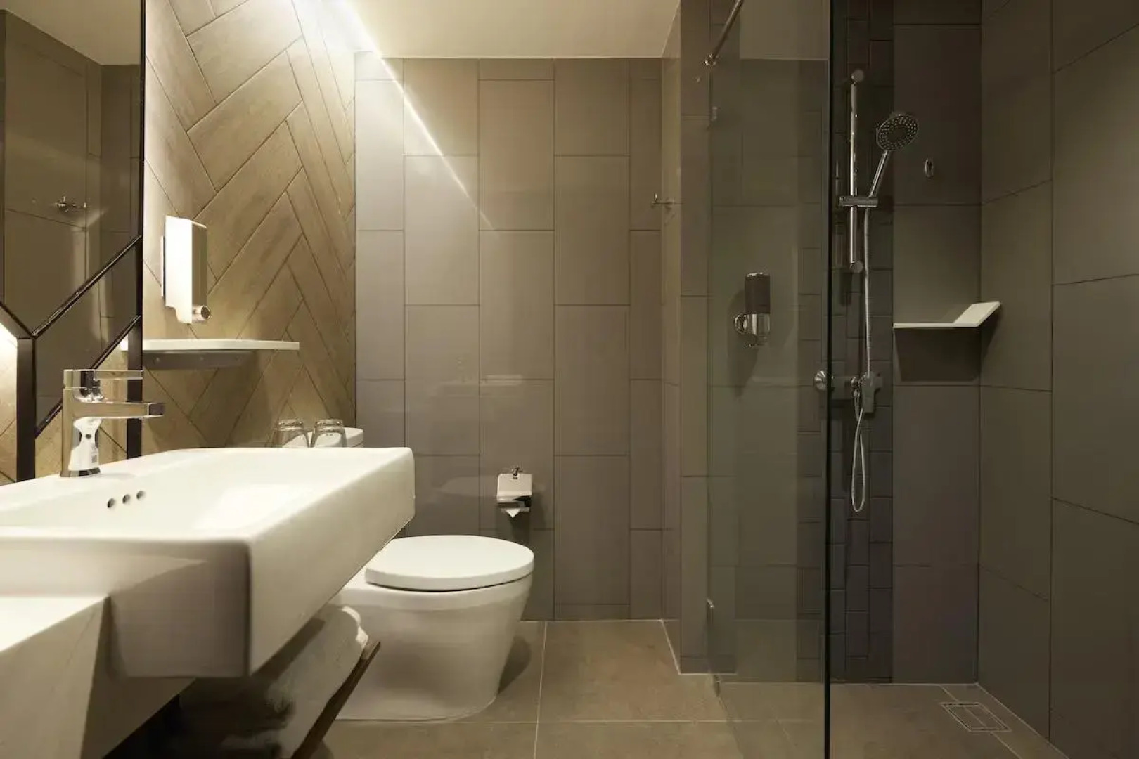 Centara Life Hotel Bangkok Phra Nakhon