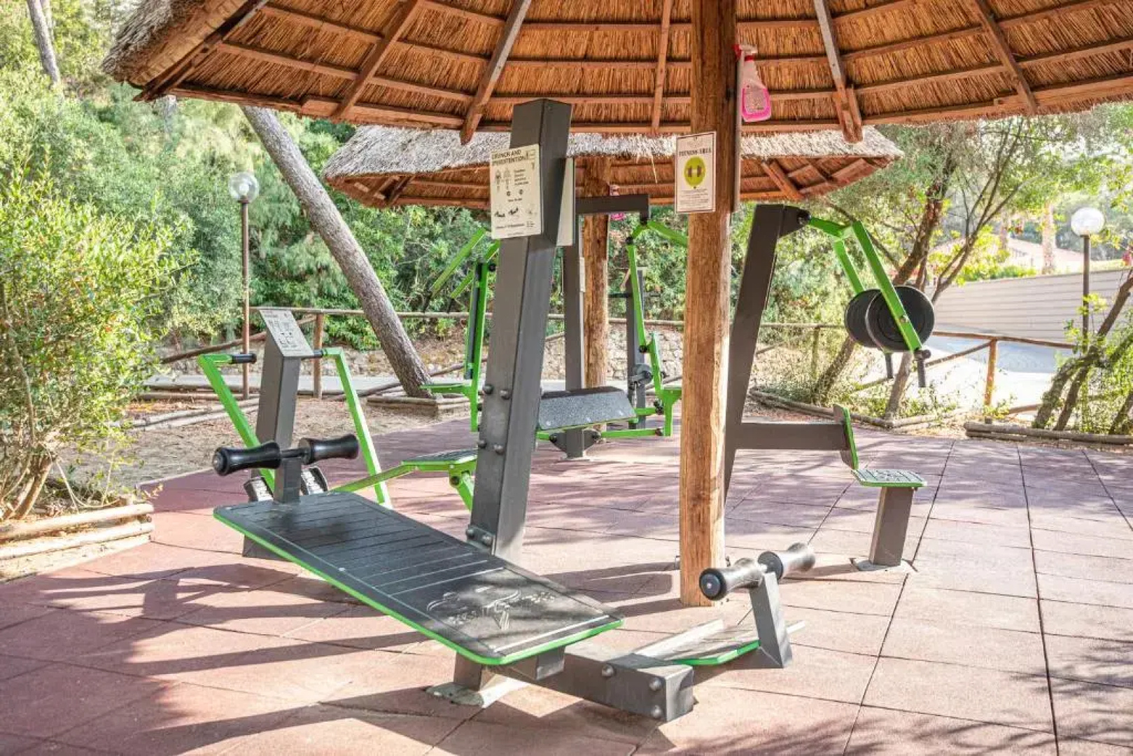 Paradù EcoVillage &  Resort