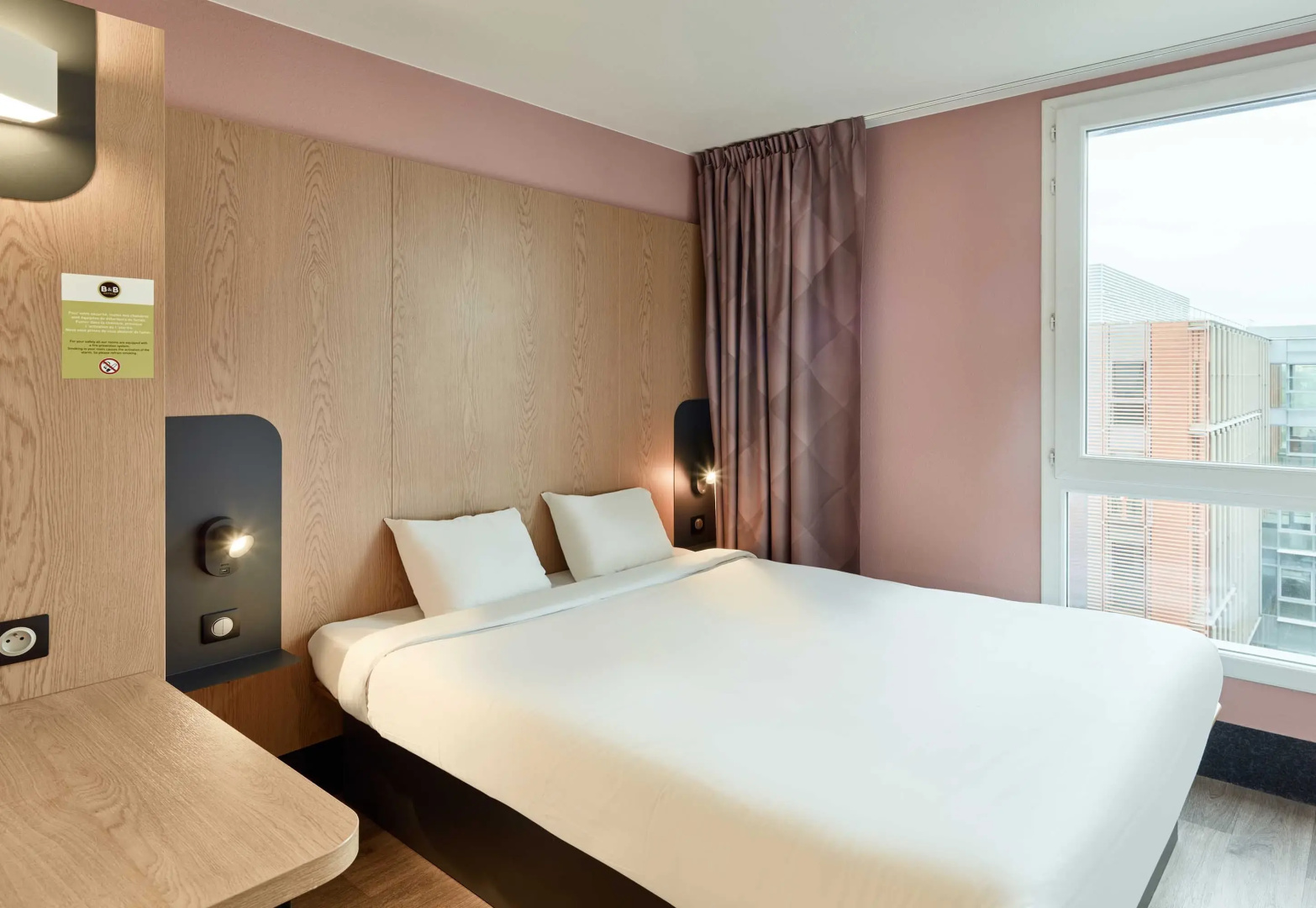 B&B HOTEL Orly Chevilly Marché International
