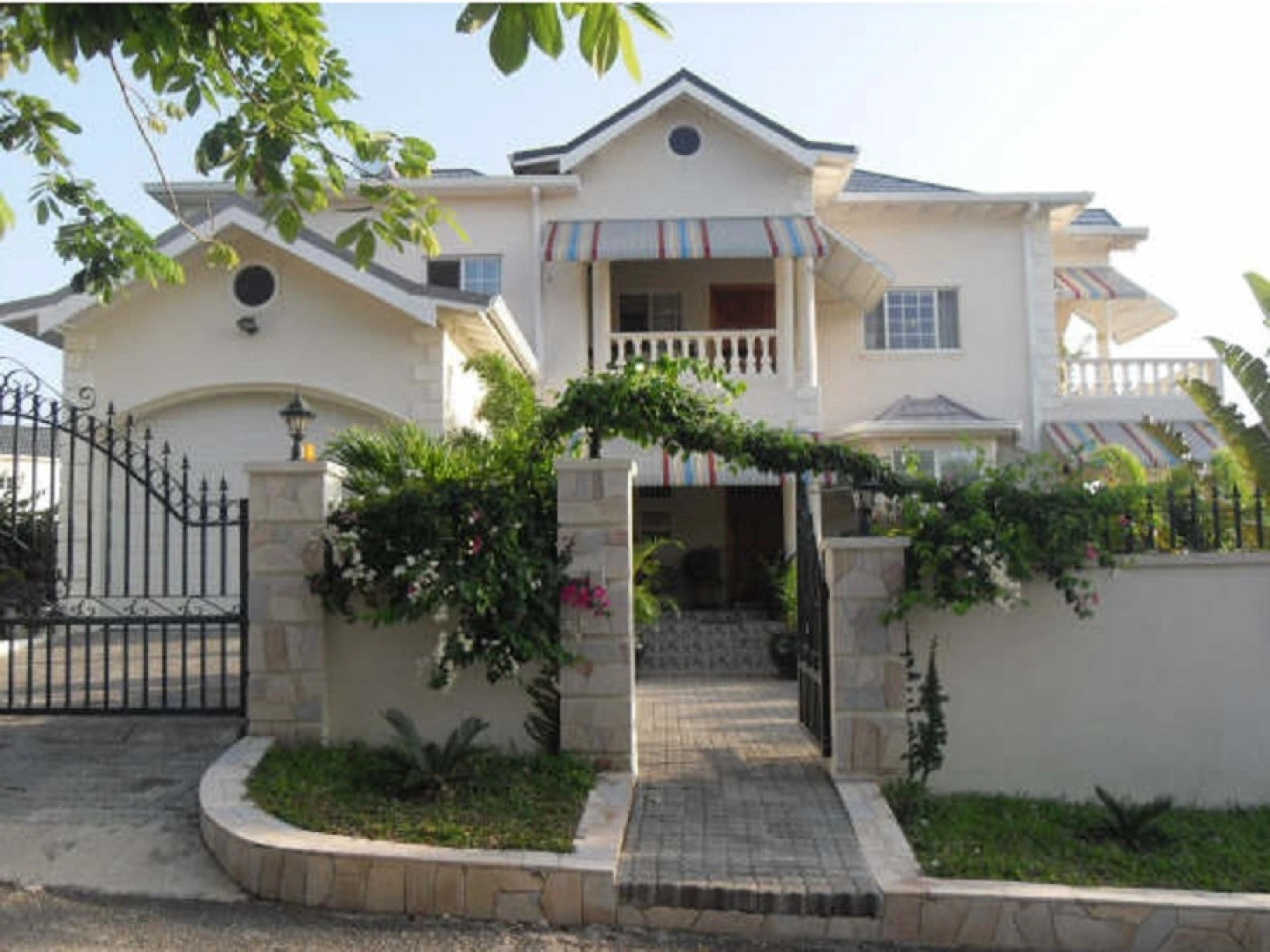 5 Br Seaview Villa with Pool - Ocho Rios - PRJ 1255