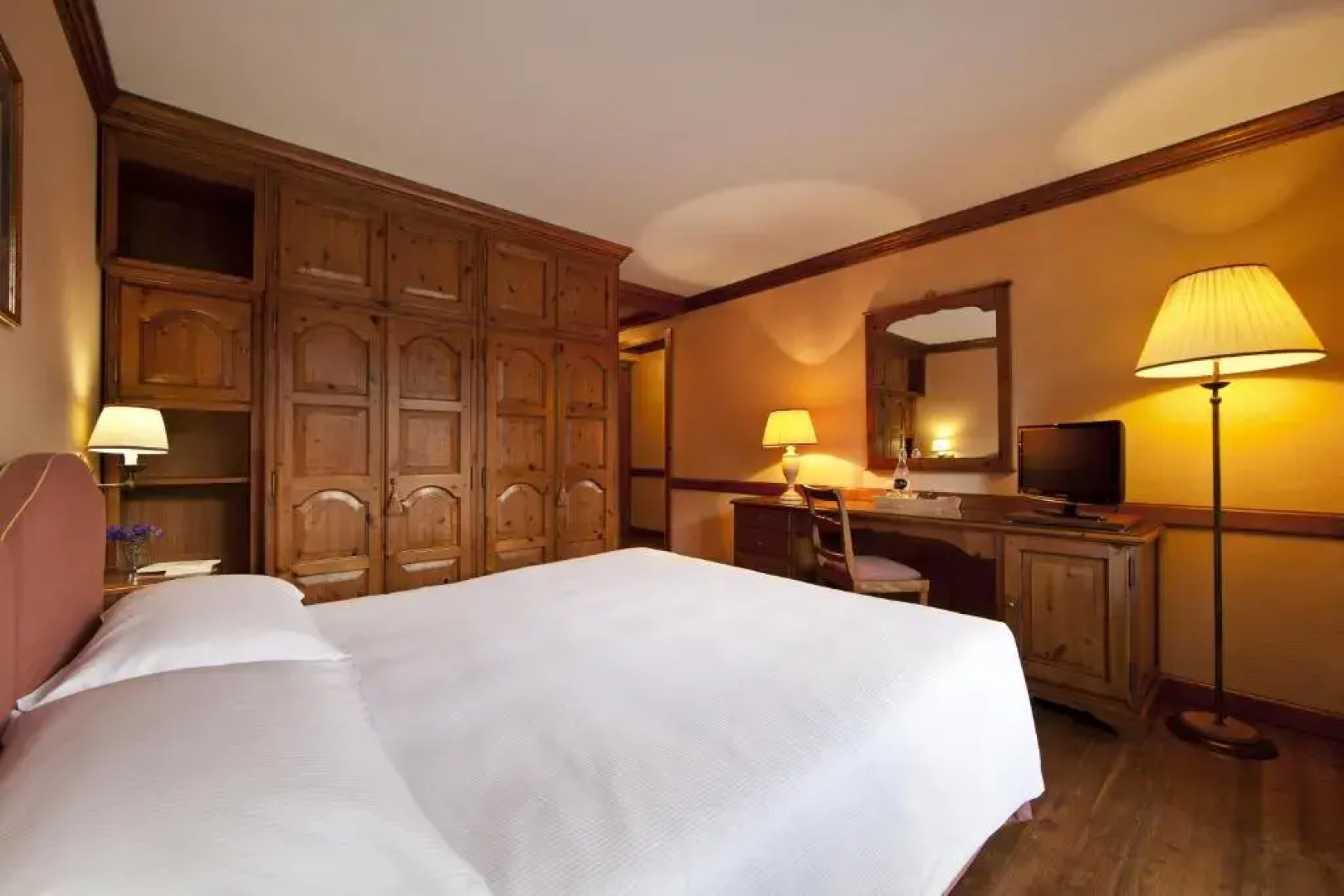 QC Hotel Monte Bianco