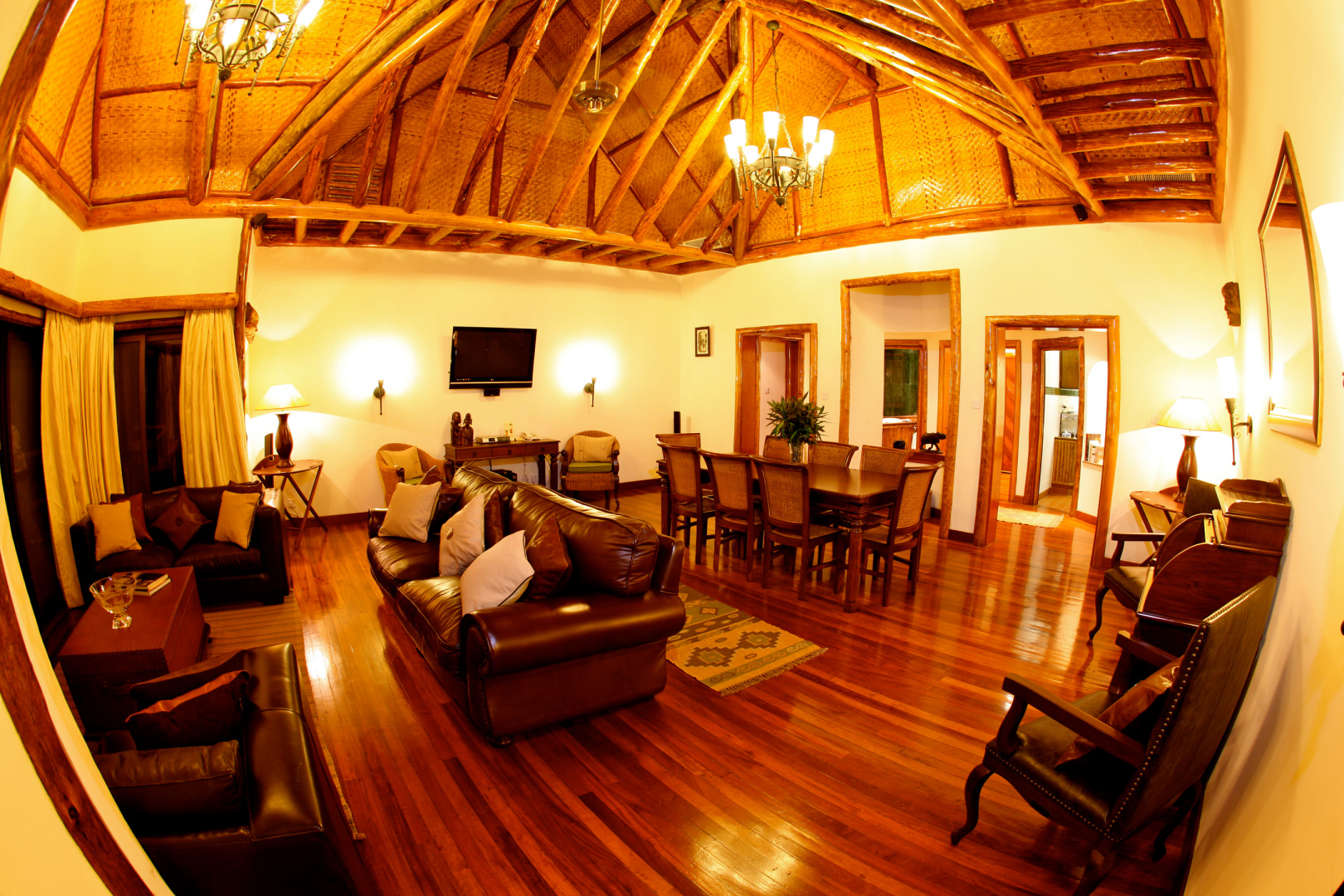 Mweya Safari Lodge