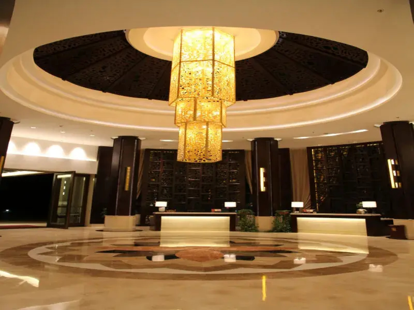 Fusion Hotel & Resort
