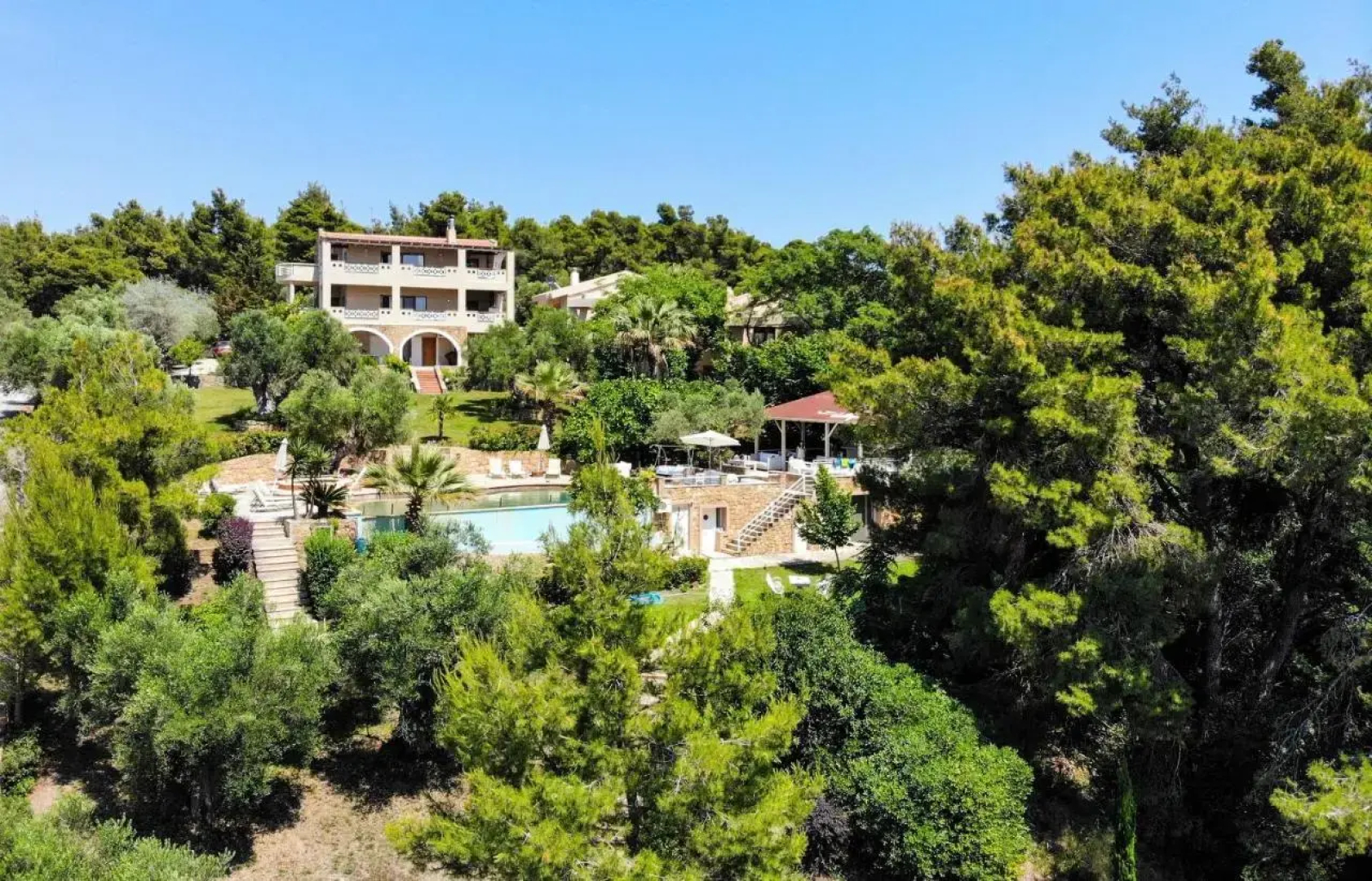 Sanidiamonds Apartments & Studios