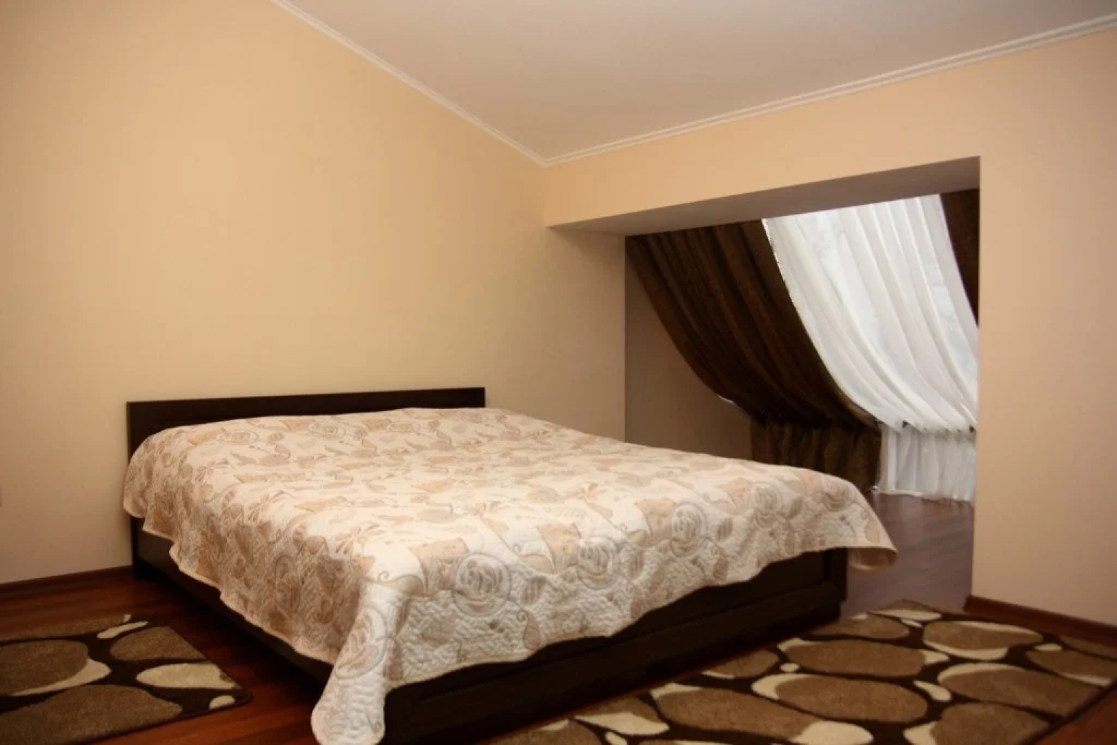 Helen Hotel 