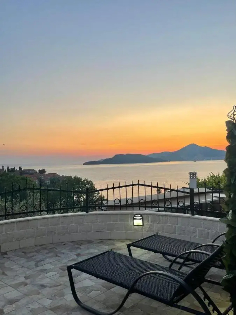 Monte Perla Residence