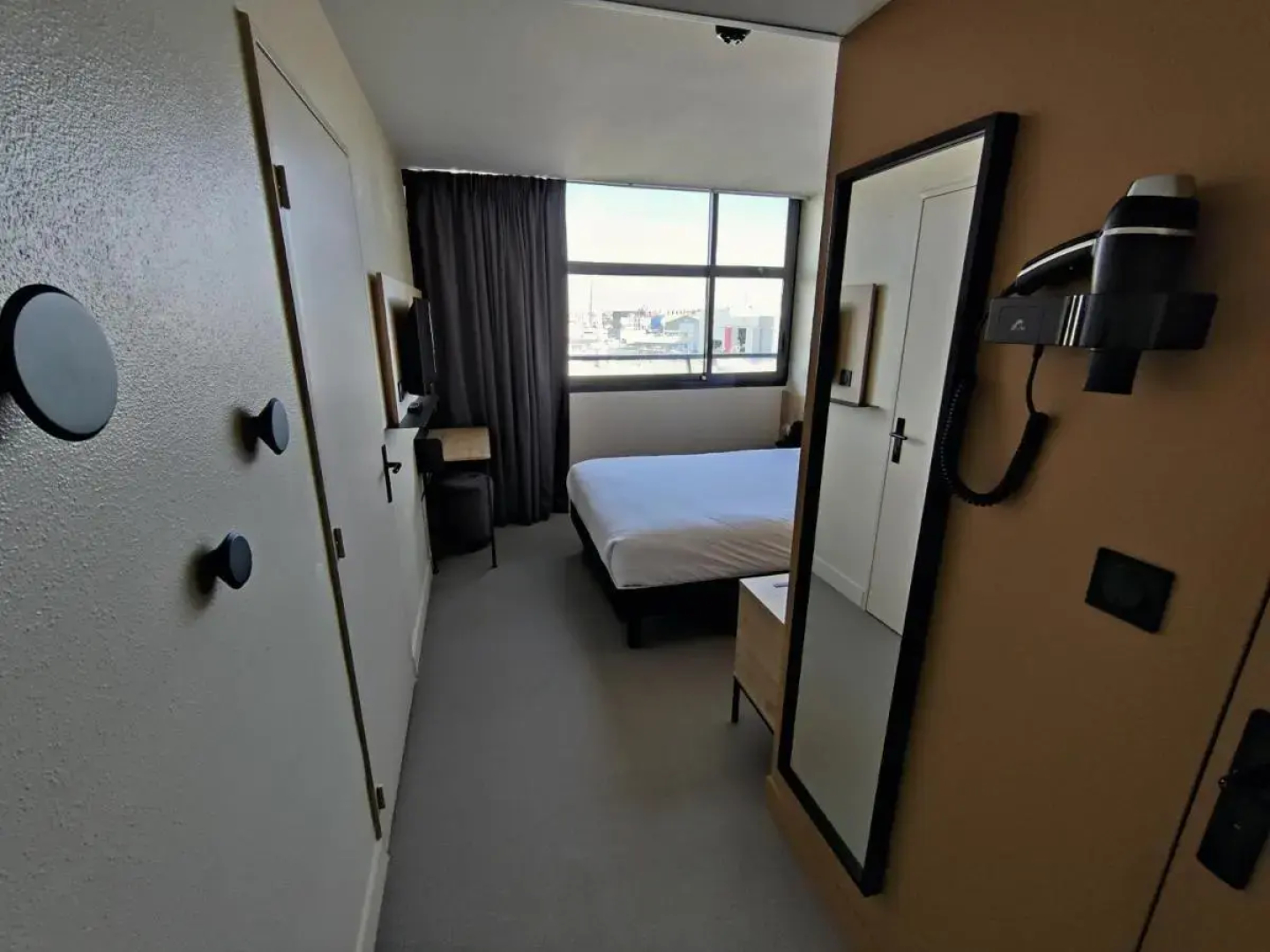 B&B HOTEL La Rochelle Centre les Minimes