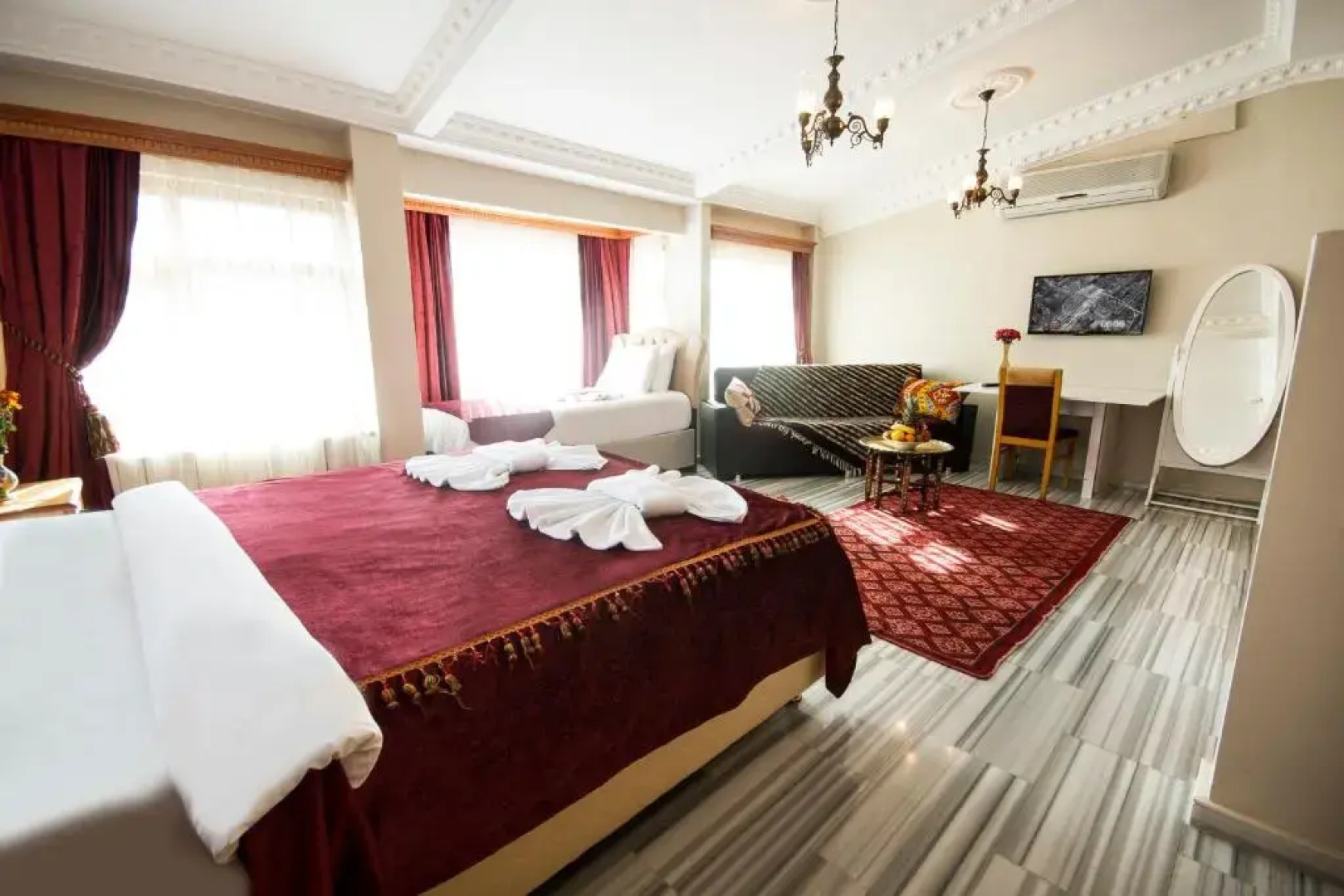 Sultan Corner Suites