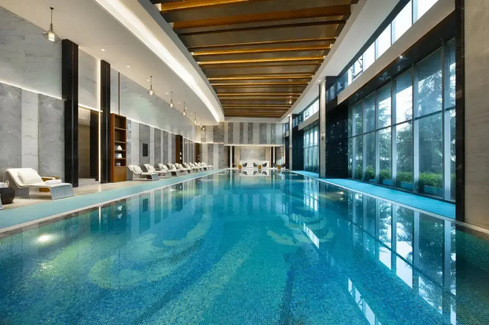 Grand Barony Qingdao Airport Hotel