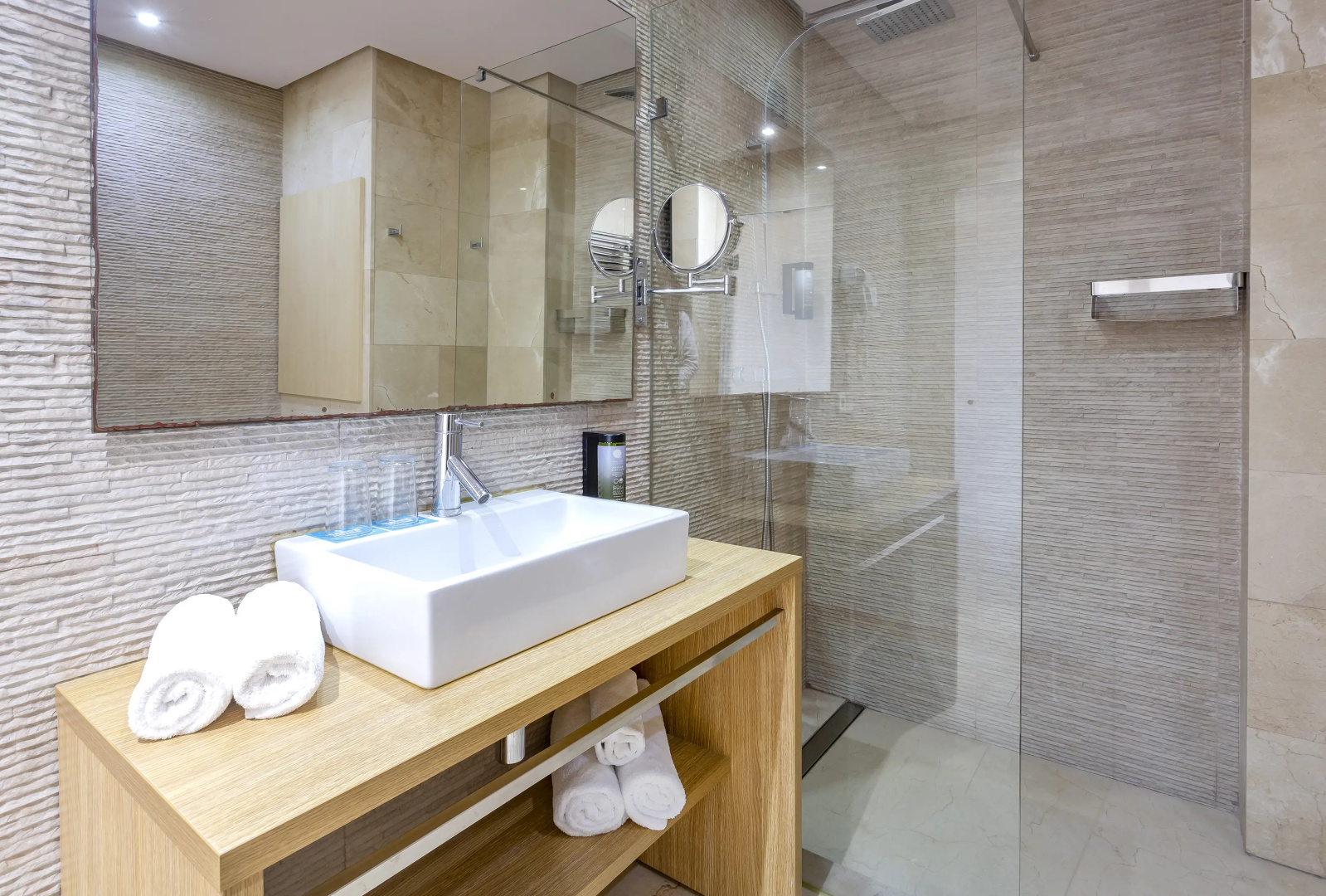 Marins Playa Suites