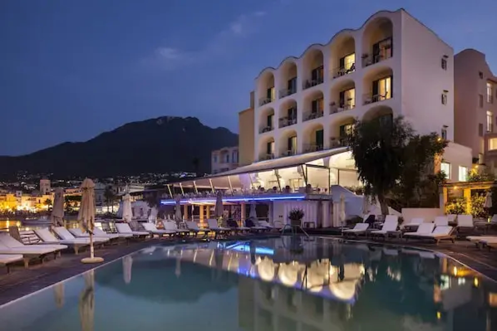 Regina Isabella - Resort Spa Restaurant