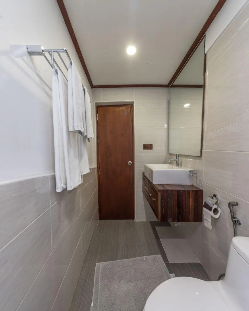 Отель Kinan Retreat