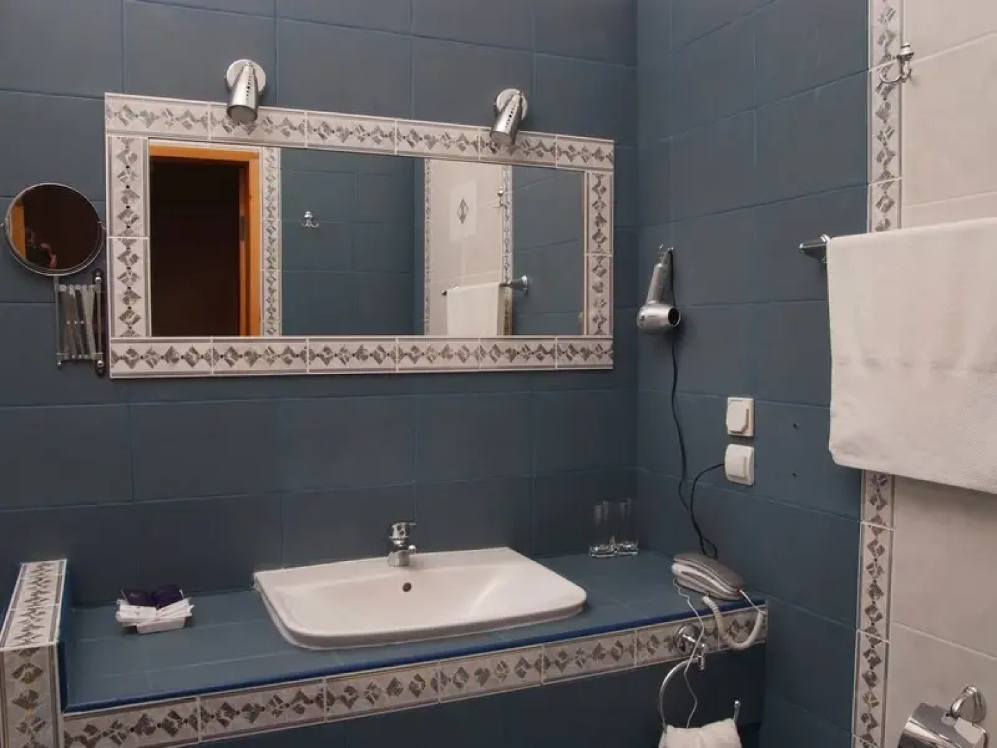 Edem Hotel
