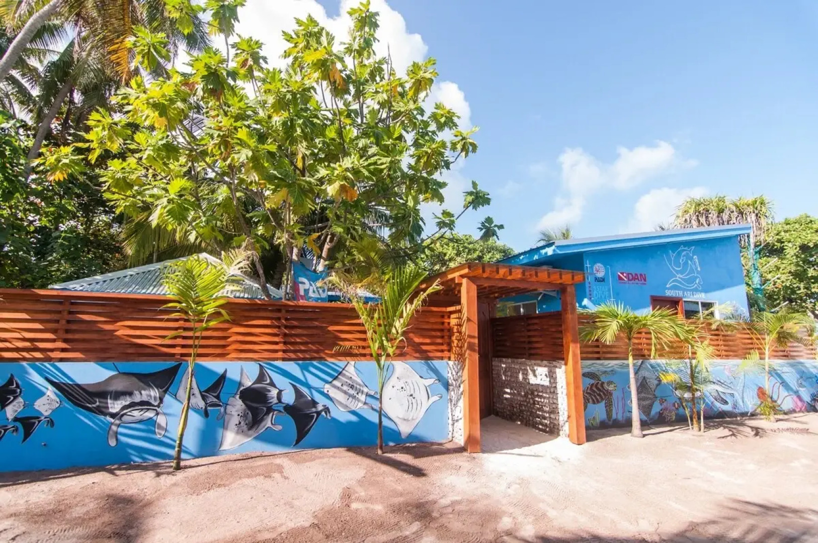 South Ari Dive Center