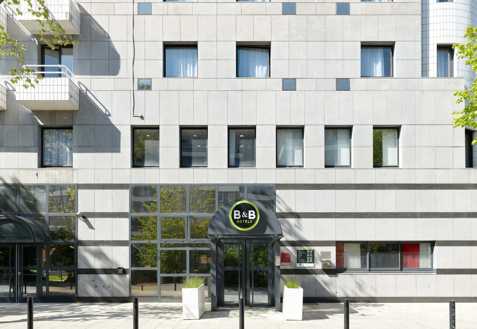 B&B HOTEL Saint-Quentin-en-Yvelines Centre Gare