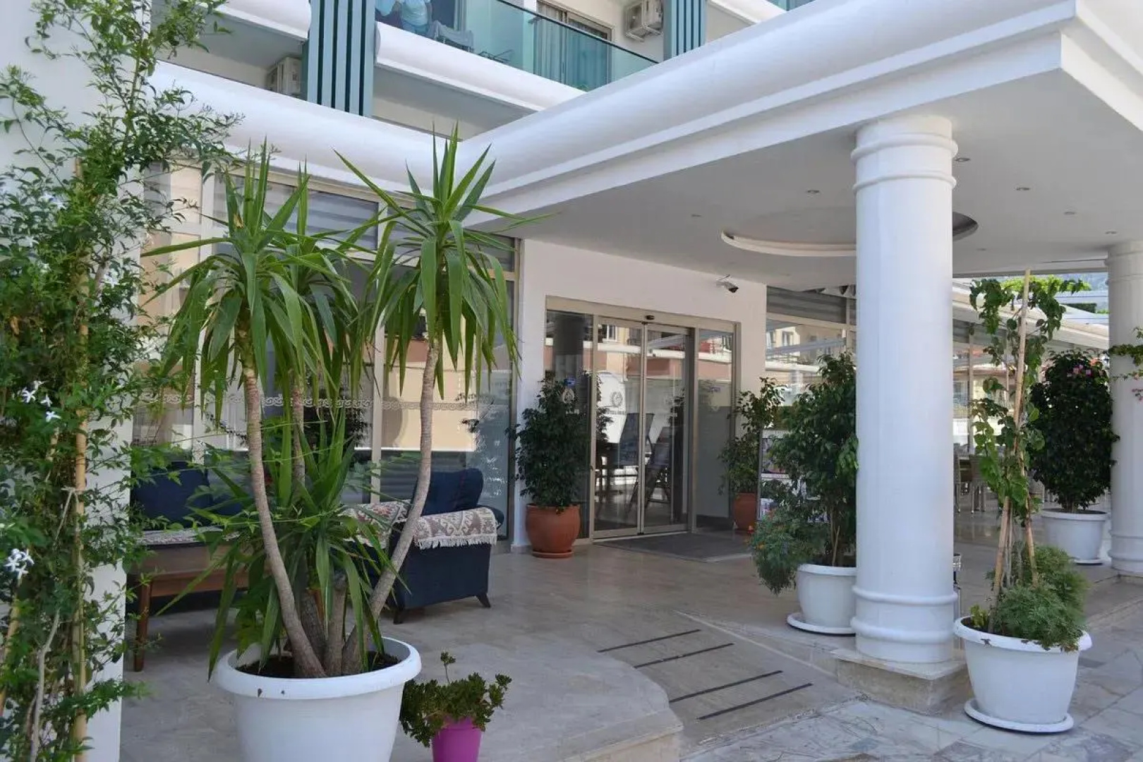 Idas Hotel