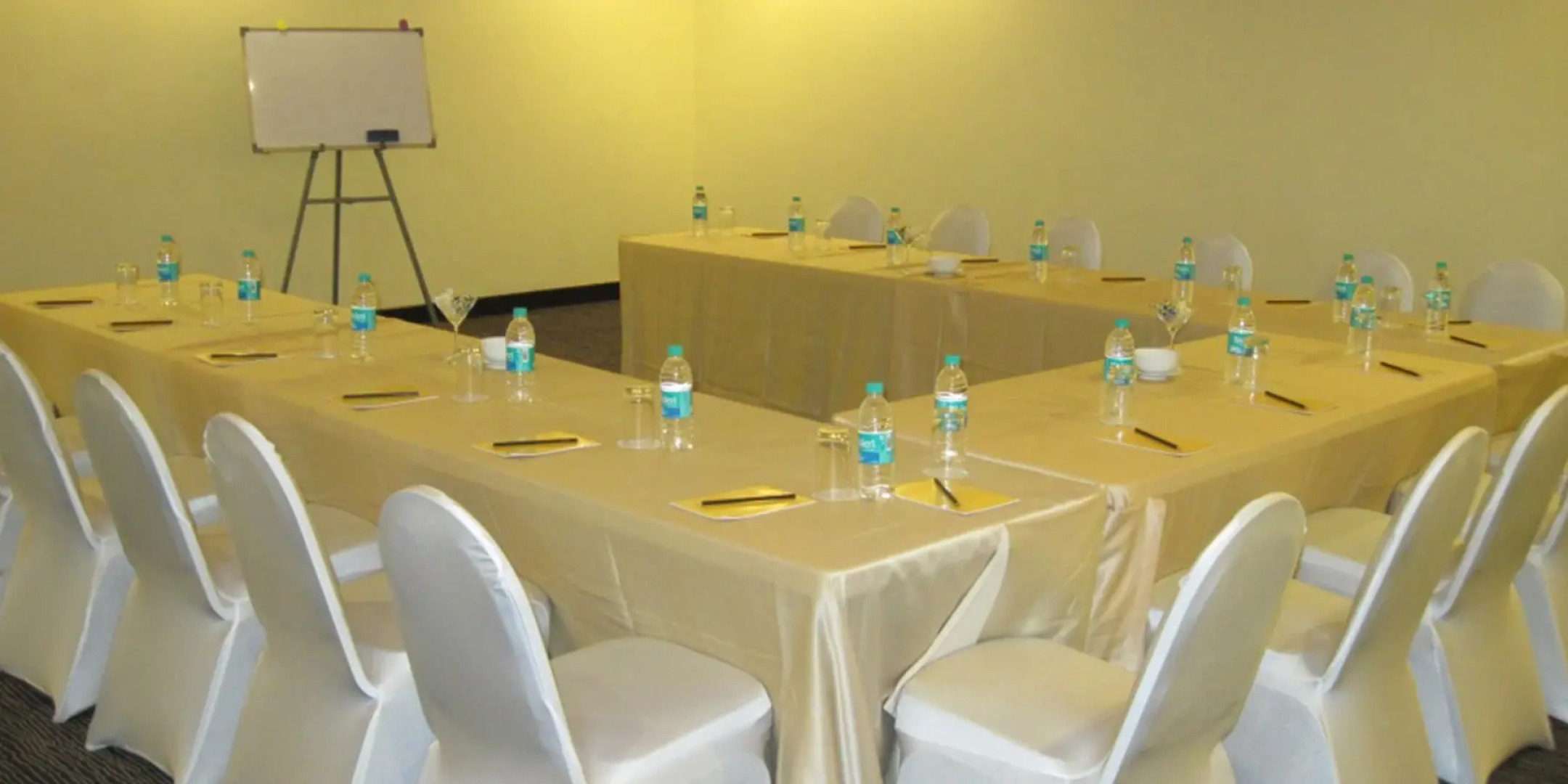 O Hotel Goa, Candolim Beach