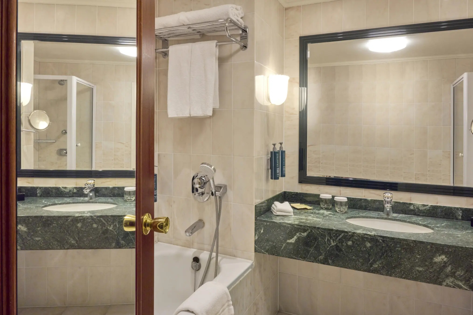 Hilton Antwerp Old Town