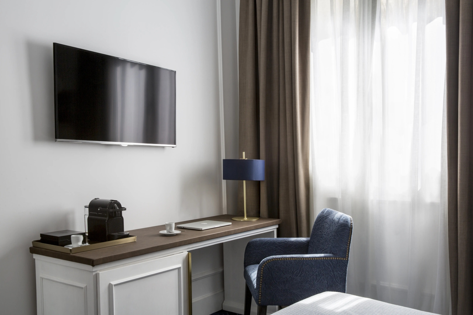 Hotel Midmost by Majestic Hotel Group