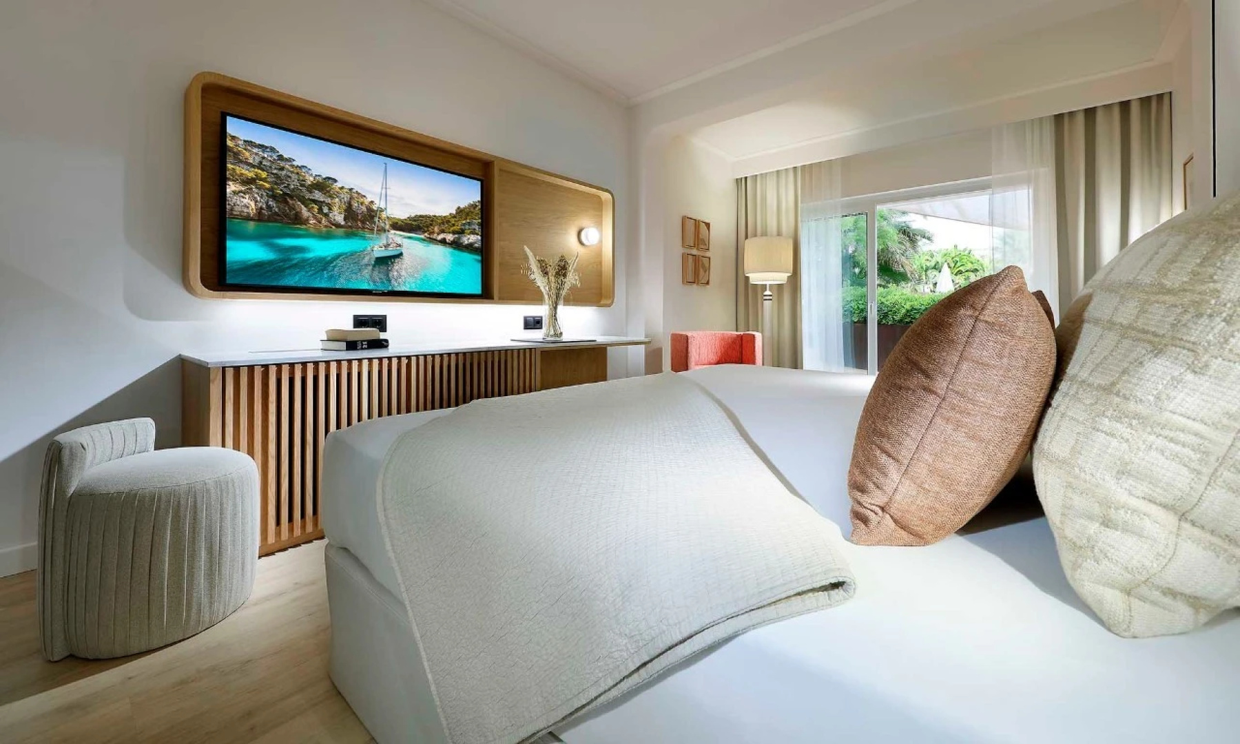 Отель Grand Palladium Palace Ibiza Resort & Spa