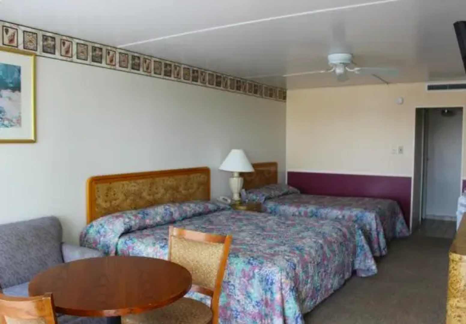 Landmark Motel