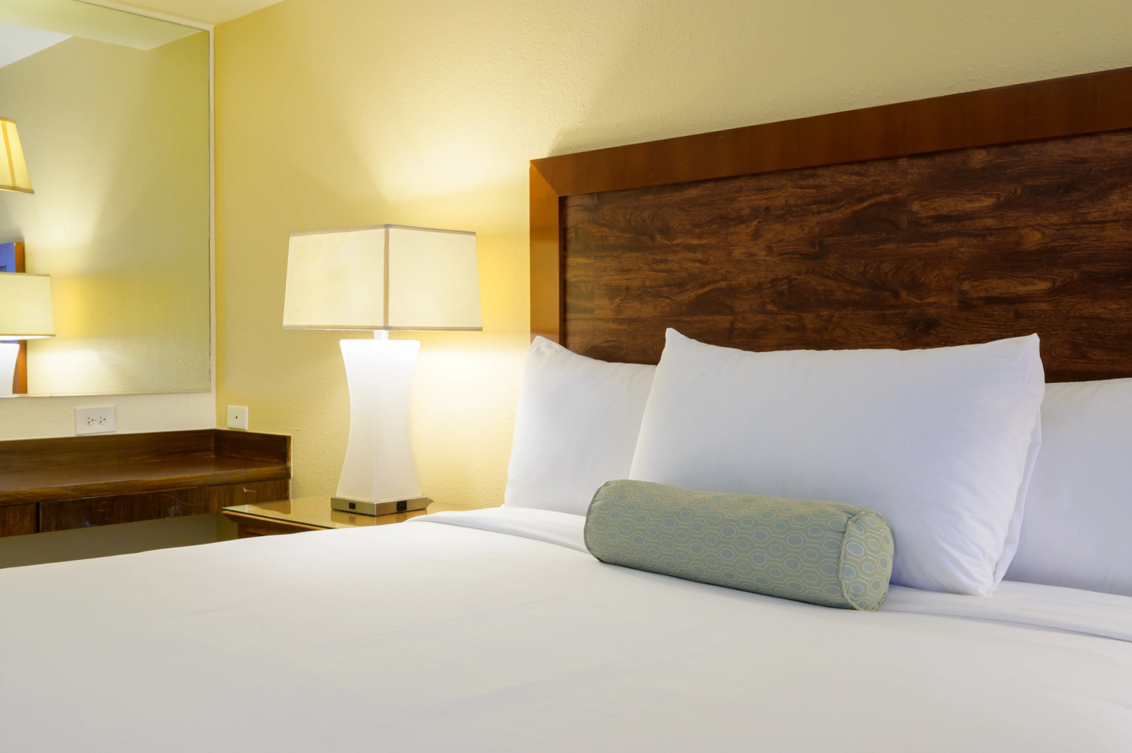 Airtel Plaza Hotel