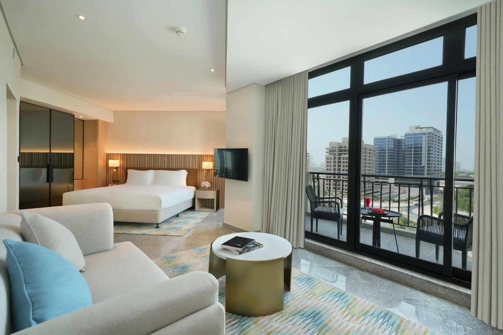 Отель Arabian Park Dubai, an Edge by Rotana Hotel