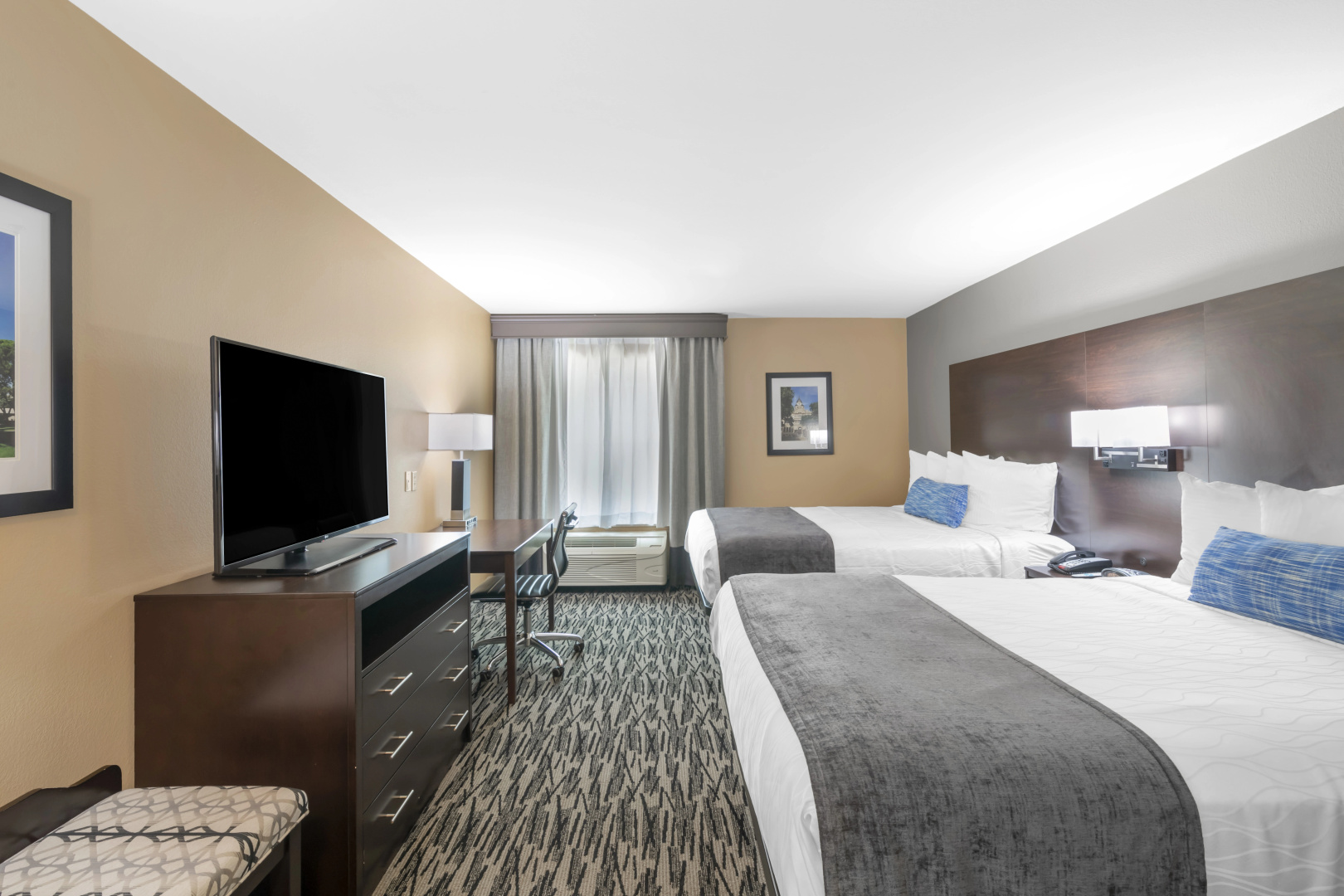 Best Western Plus Denton Inn & Suites