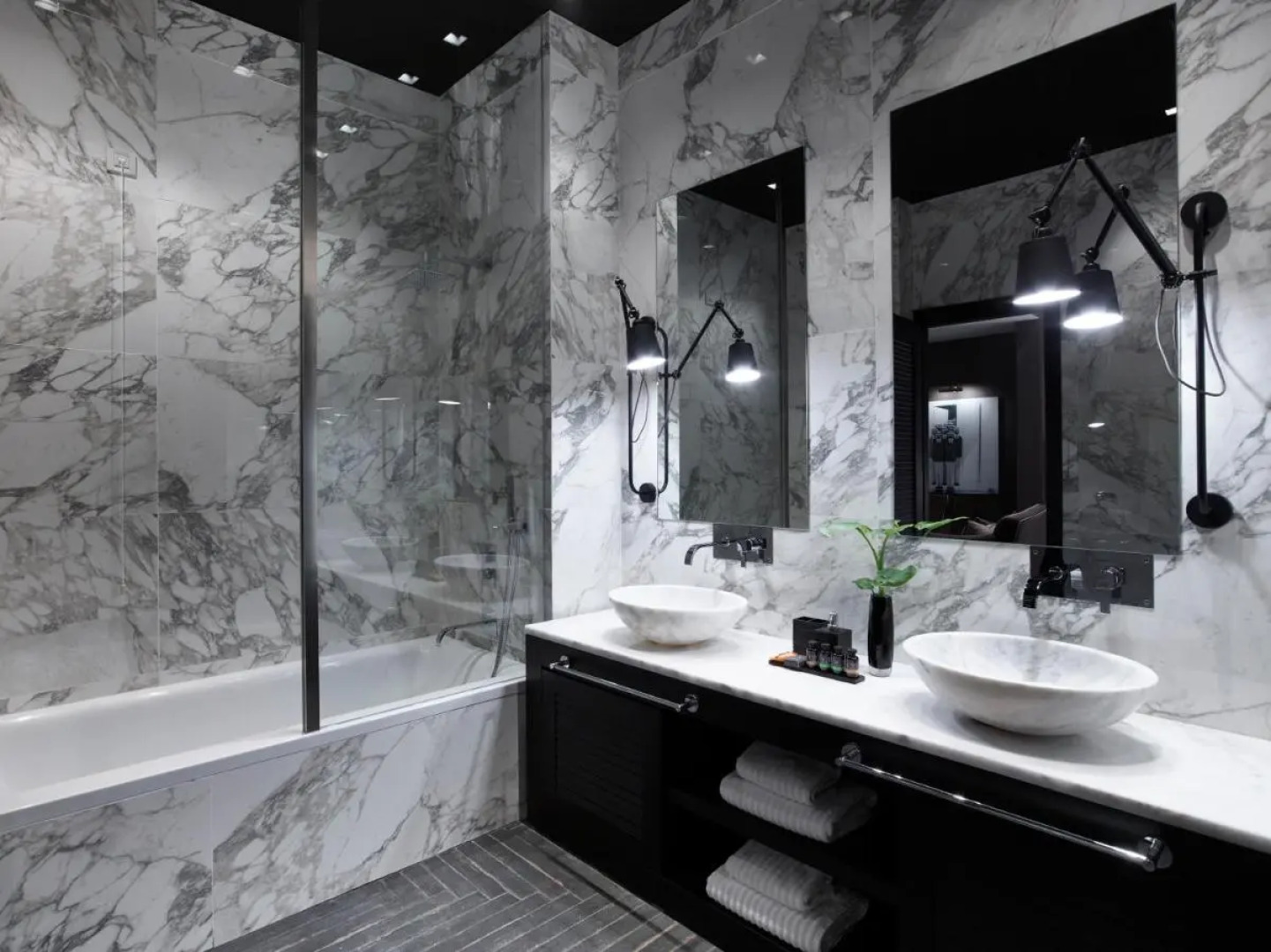 Pelagos Suites Hotel & Spa