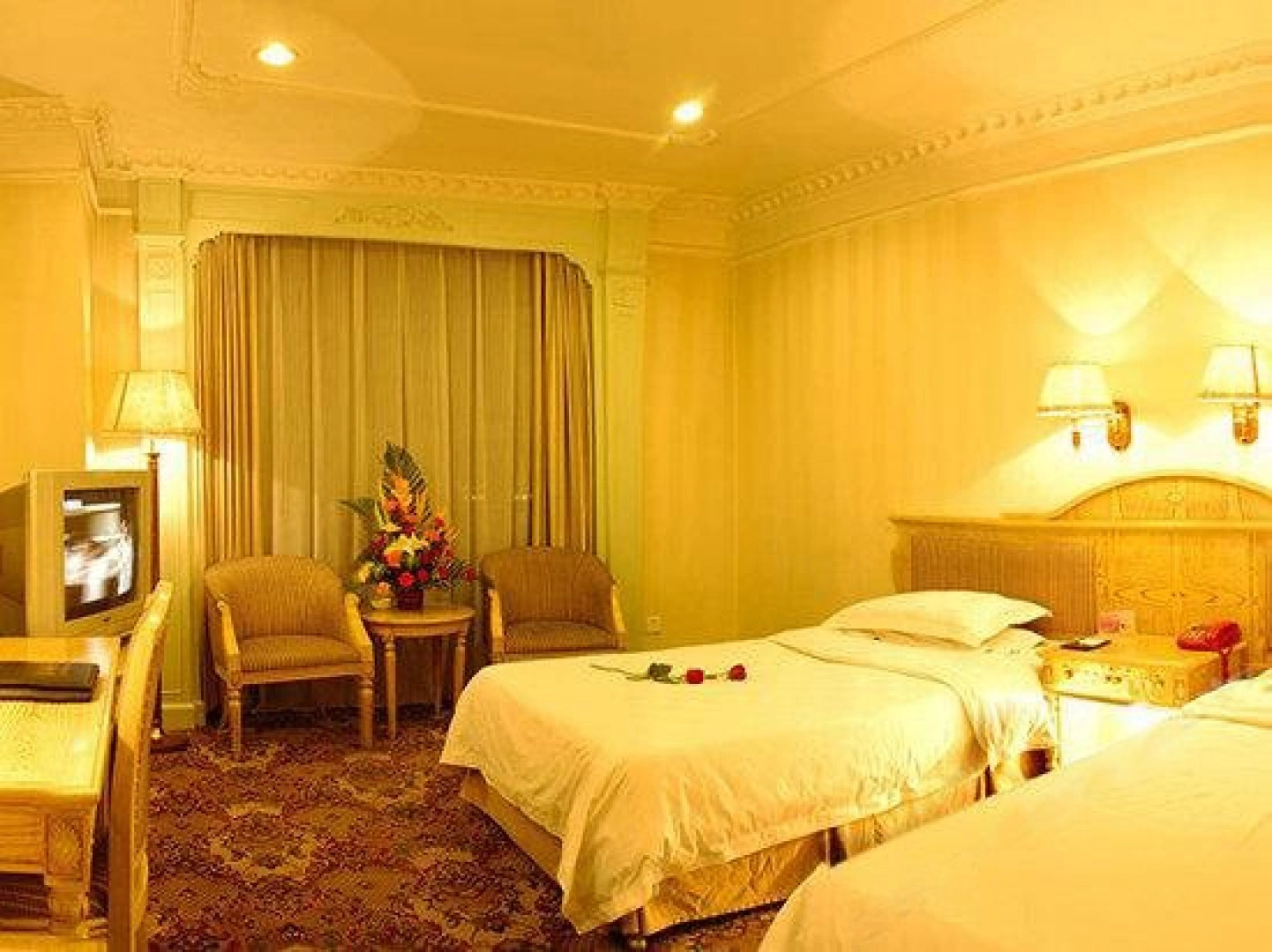 Jinhui Business Hotel