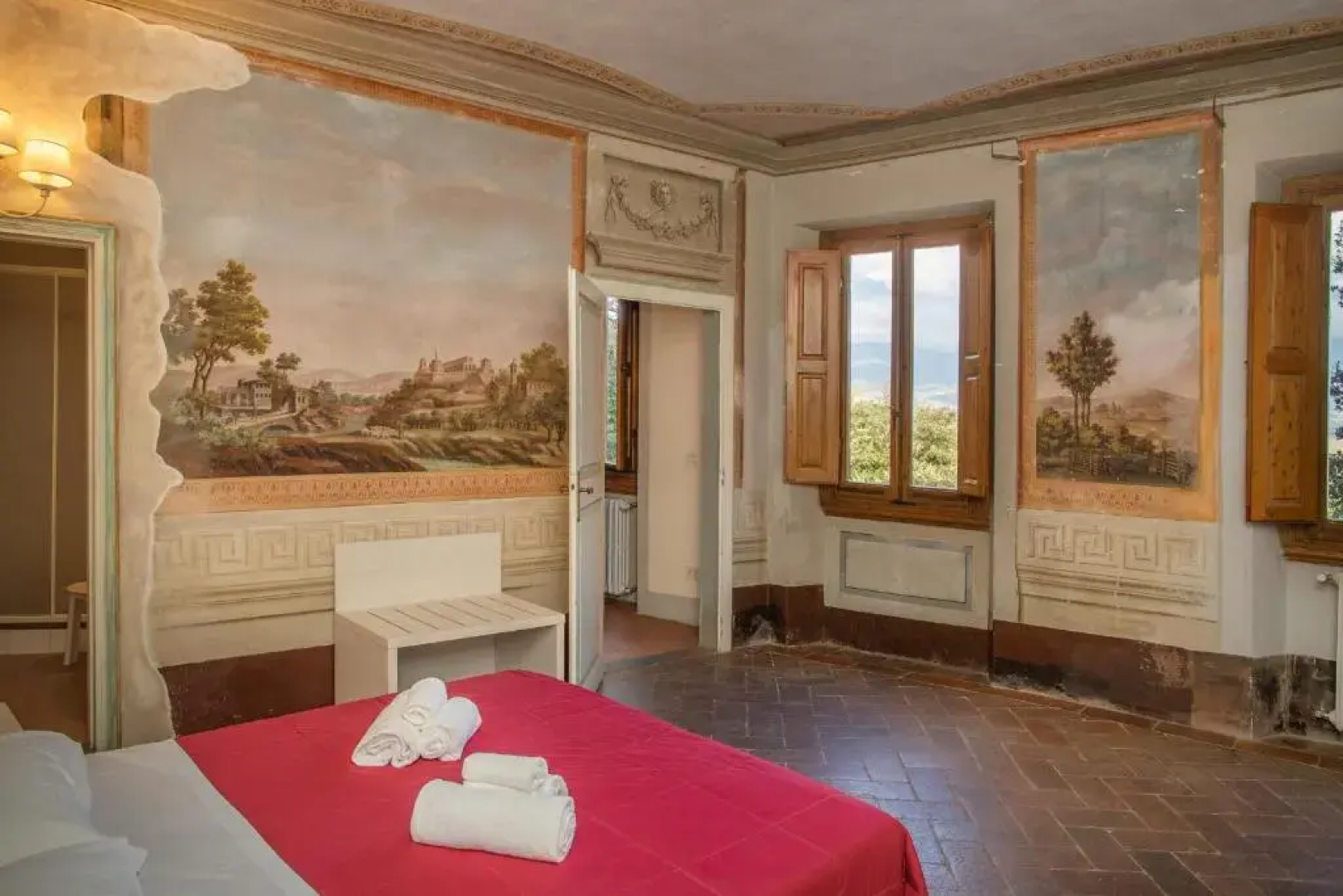 Villa Norcenni Aparthotel