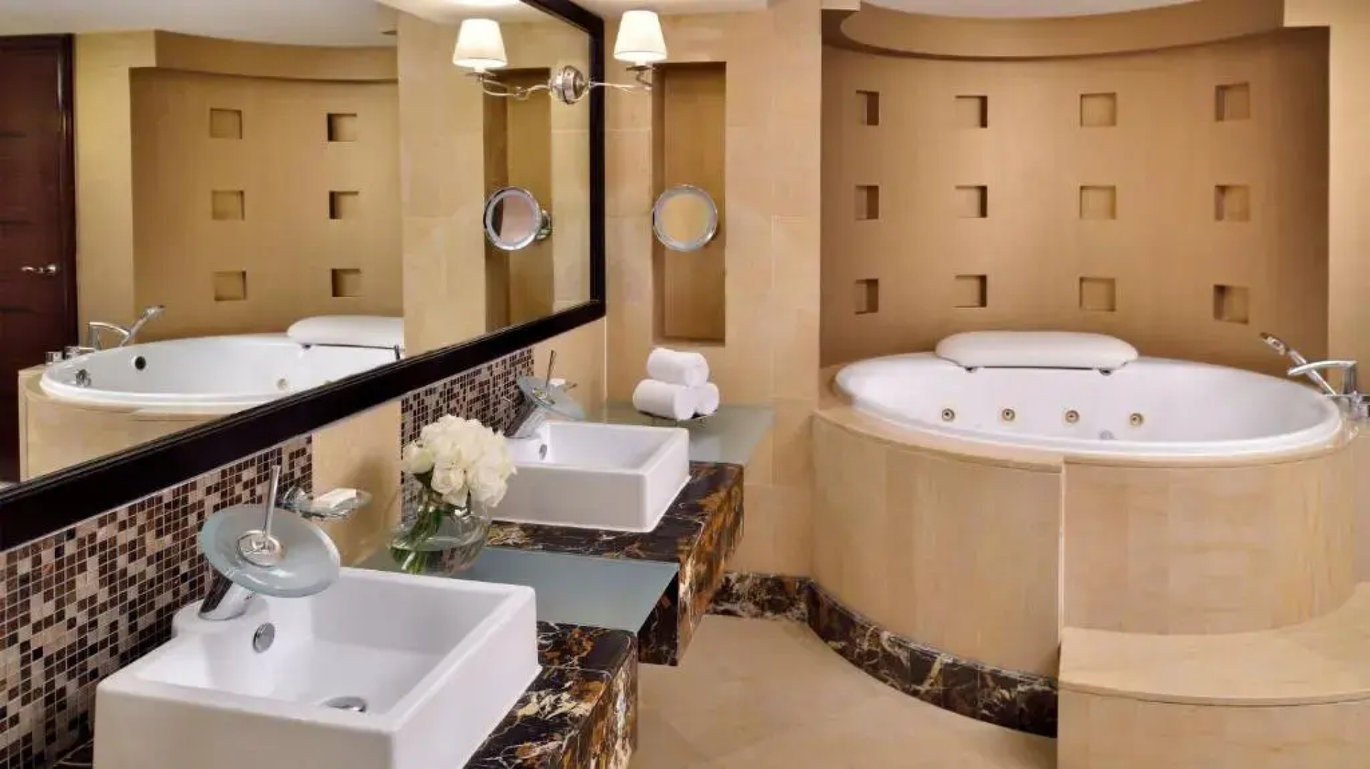 InterContinental Abu Dhabi by IHG