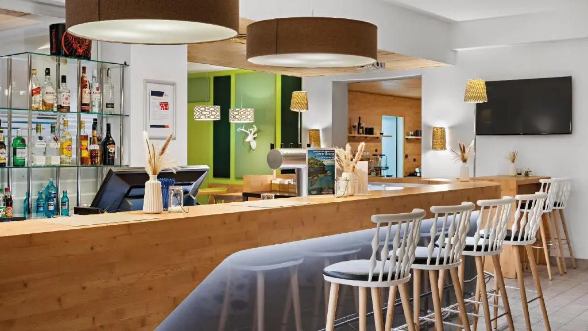 Hey Lou Hotel Piding	