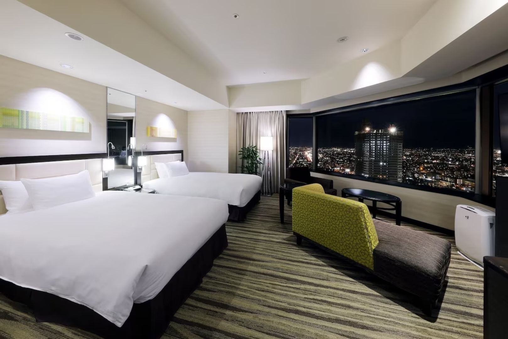 Отель JR Tower Nikko Sapporo