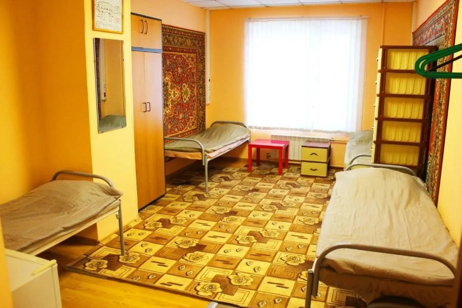Lidermos Hostel