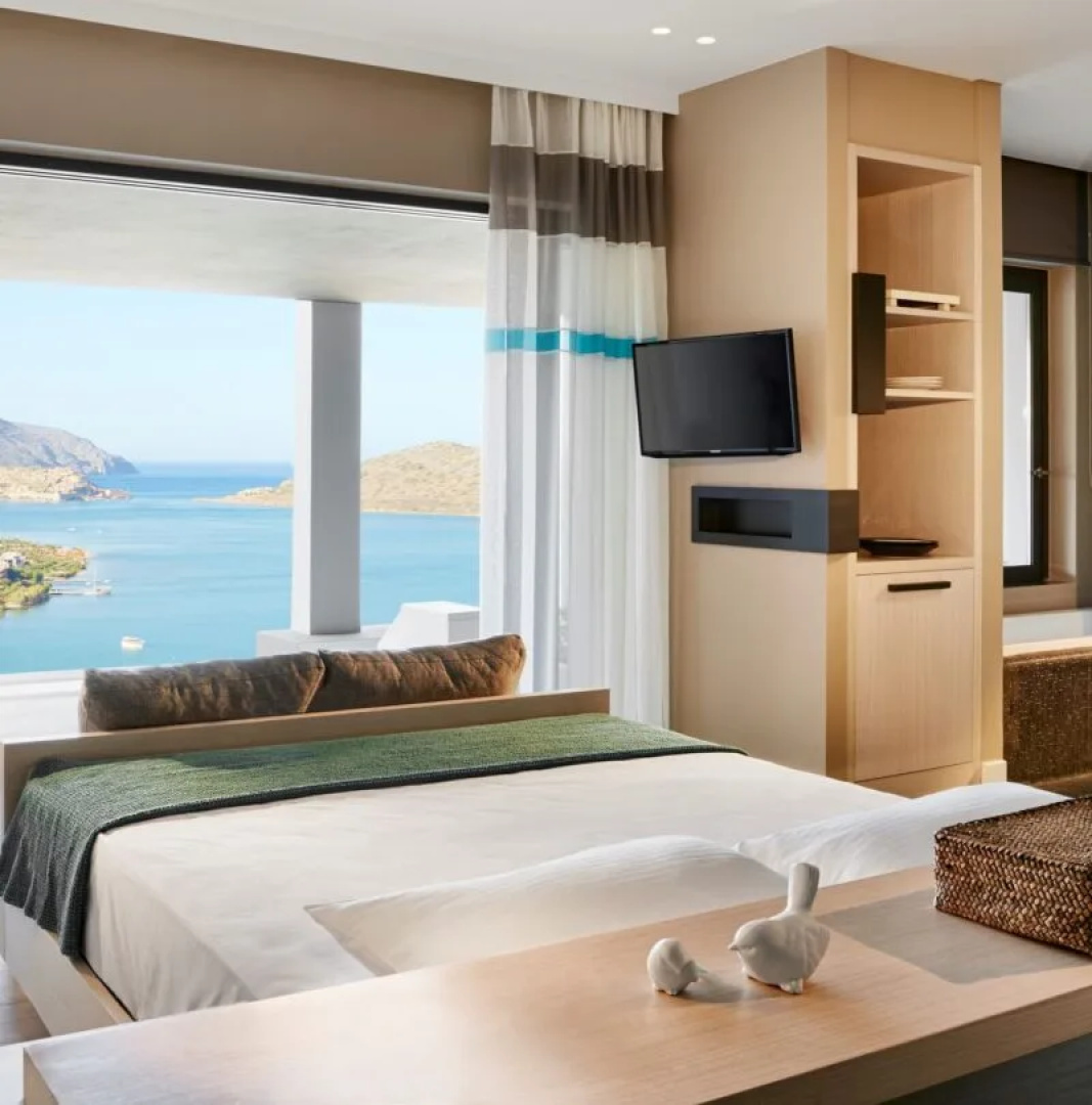Отель Domes Aulus Elounda Curio Collection by Hilton