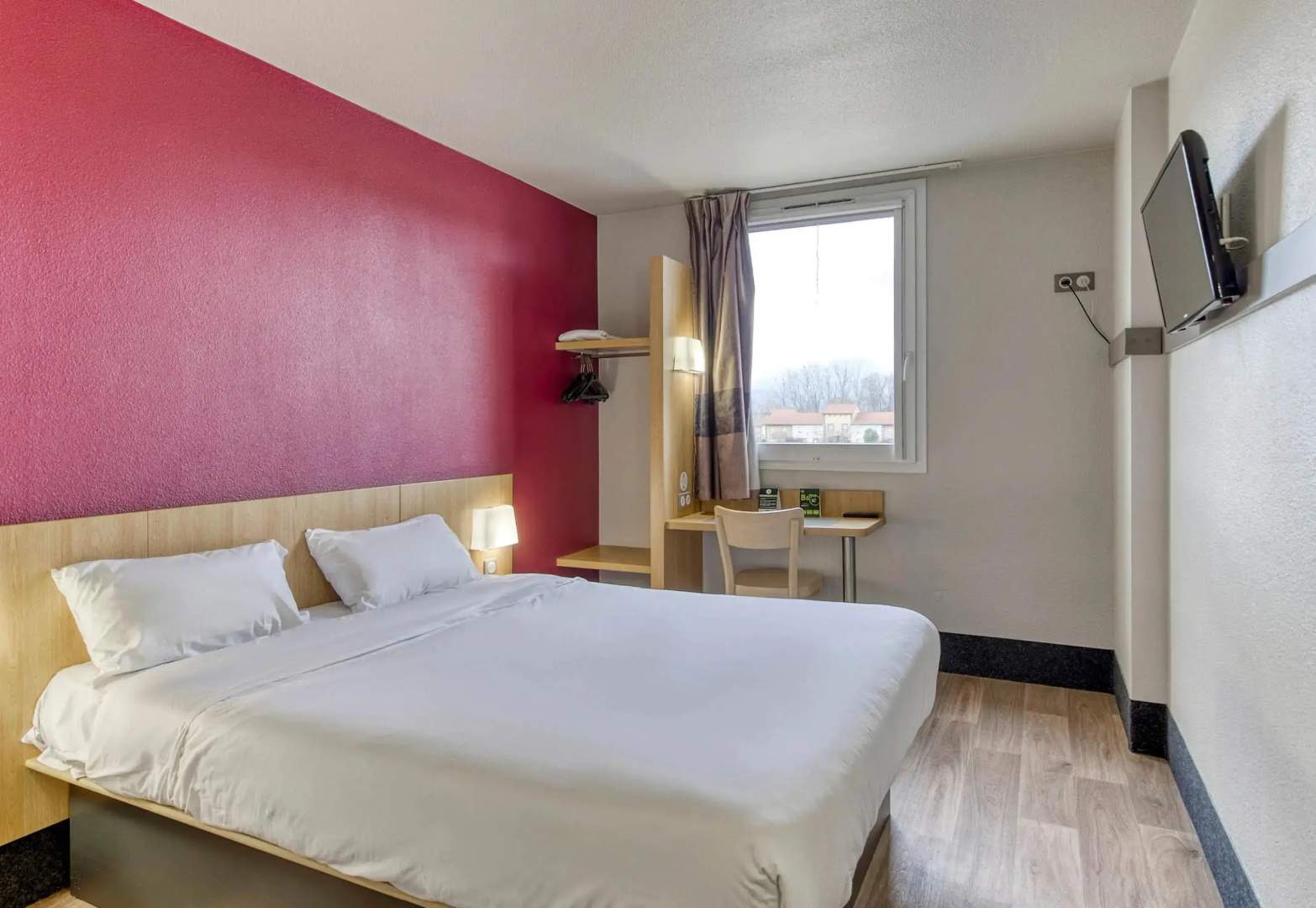 Отель B&B Clermont Ferrand Gerzat