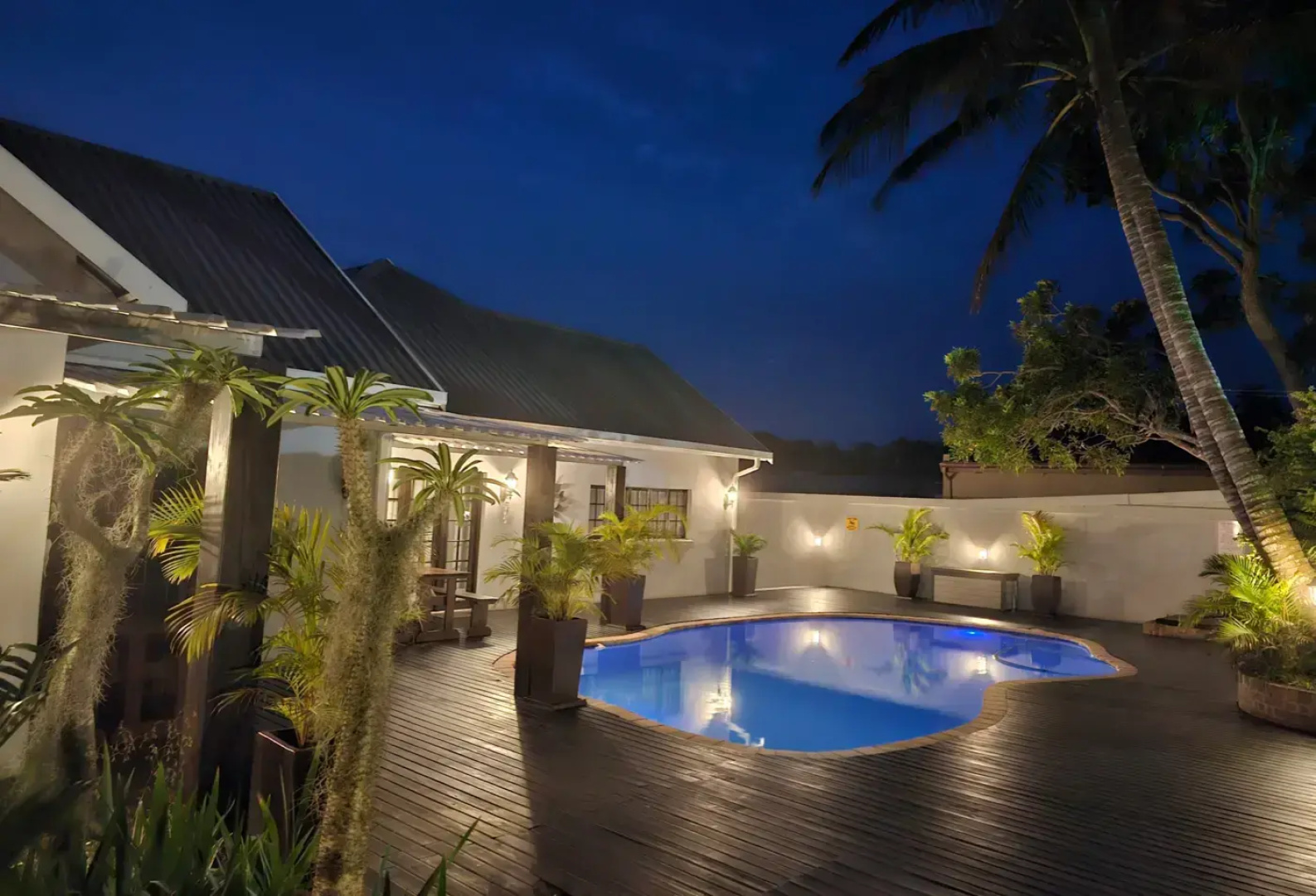 Leopard Tree Lodge