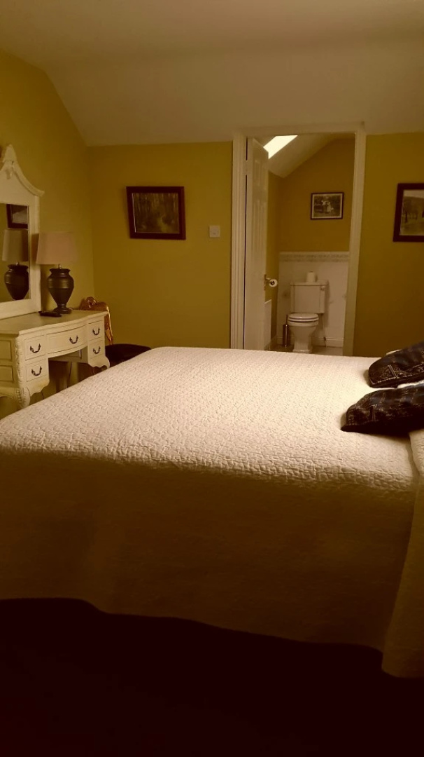 Rossmore Manor