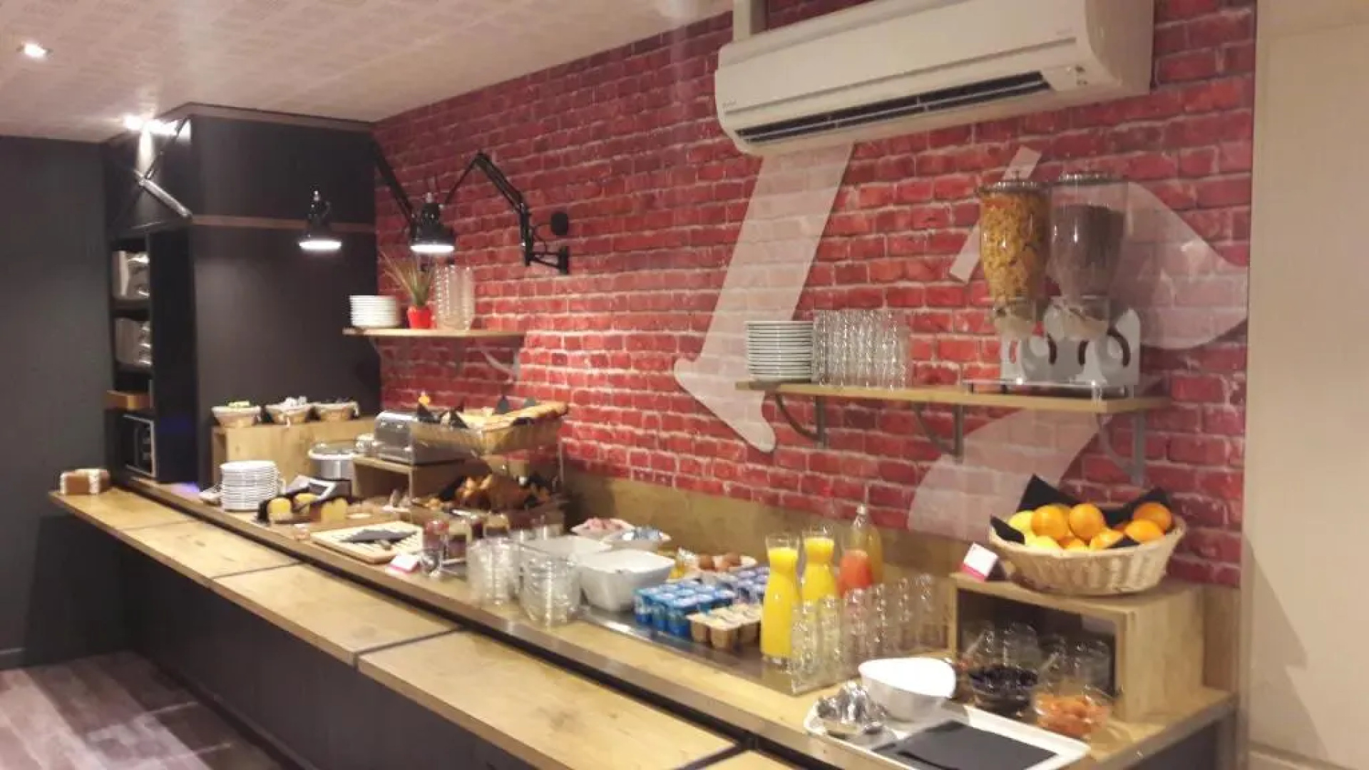 Brit Hotel La Rochelle Périgny