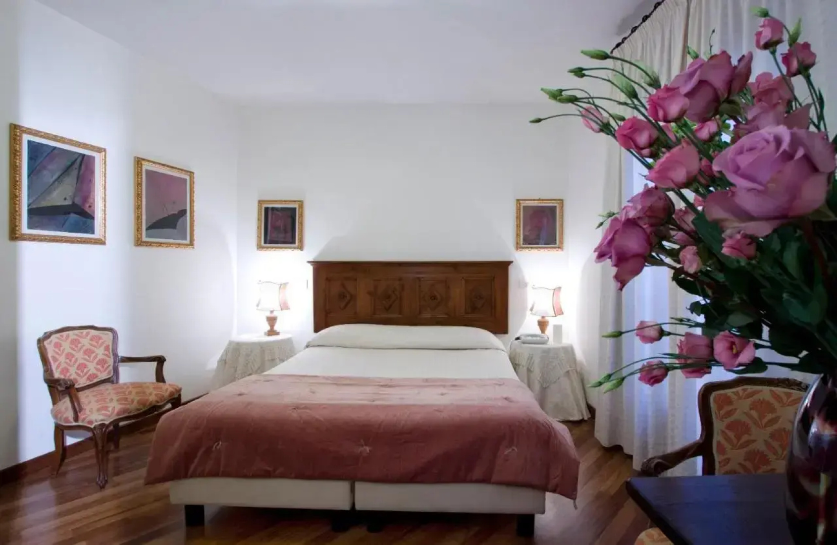 Hotel Columbia