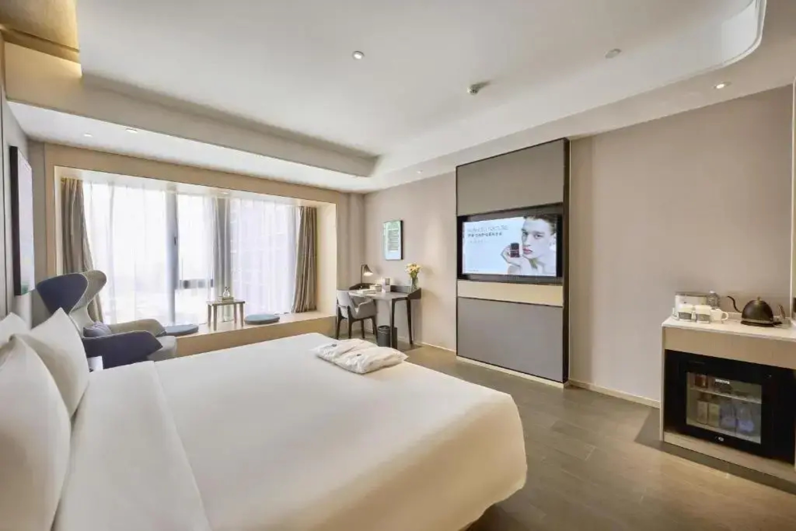 Atour Hotel Taixing Municipal Government Drum Tower Xintiandi