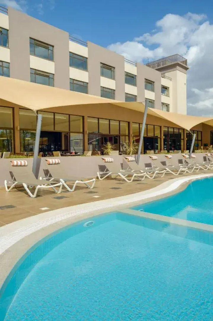 Tamarind Tree Hotel