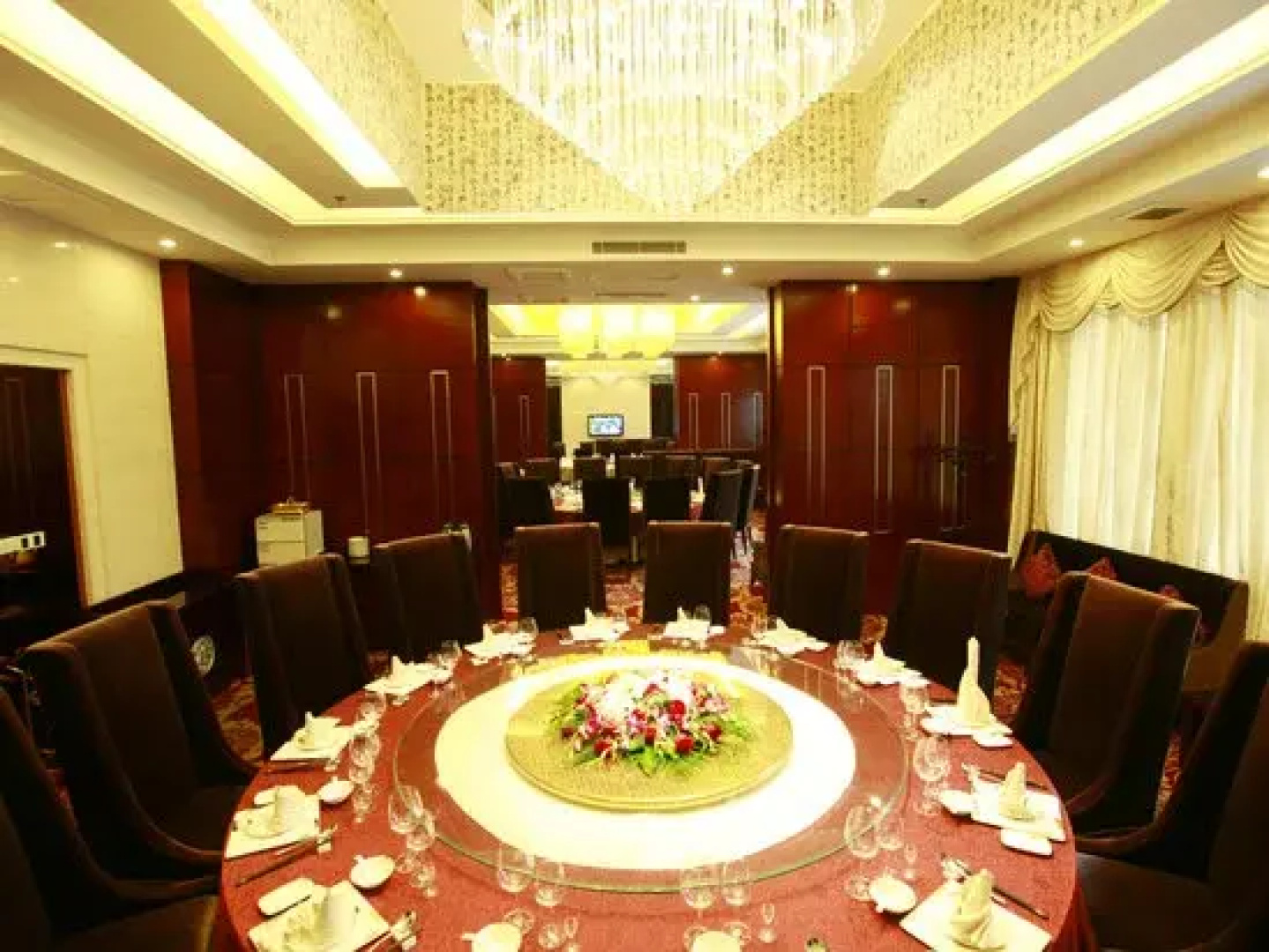 Mingxing Conifer Hotel