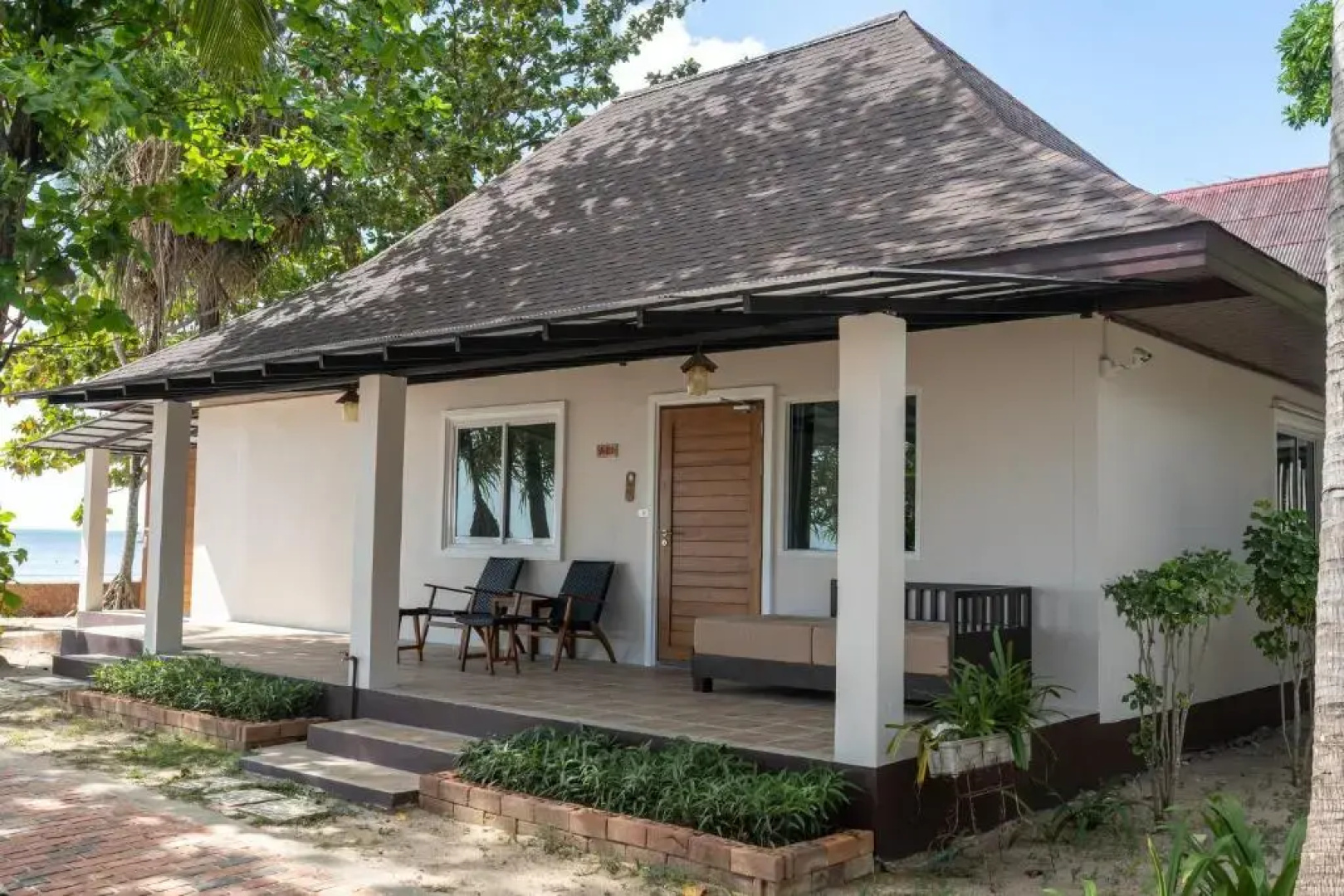 Отель Southern Lanta Resort