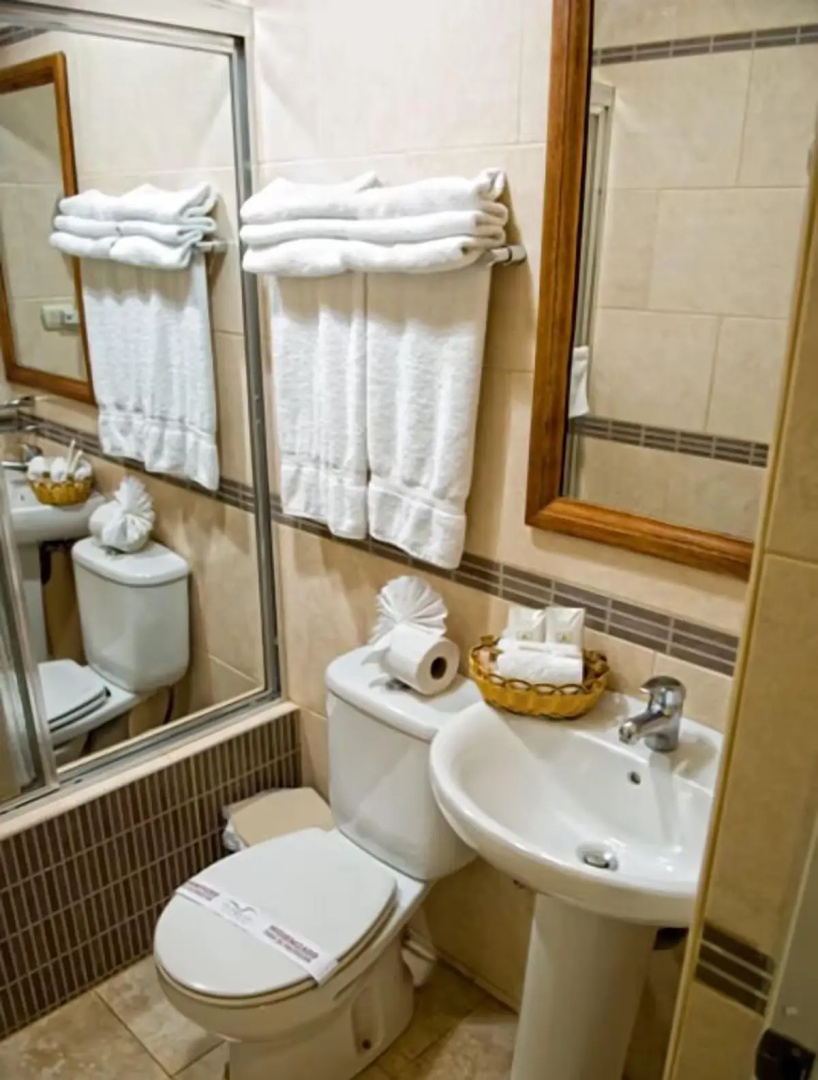 Hotel Century Plaza