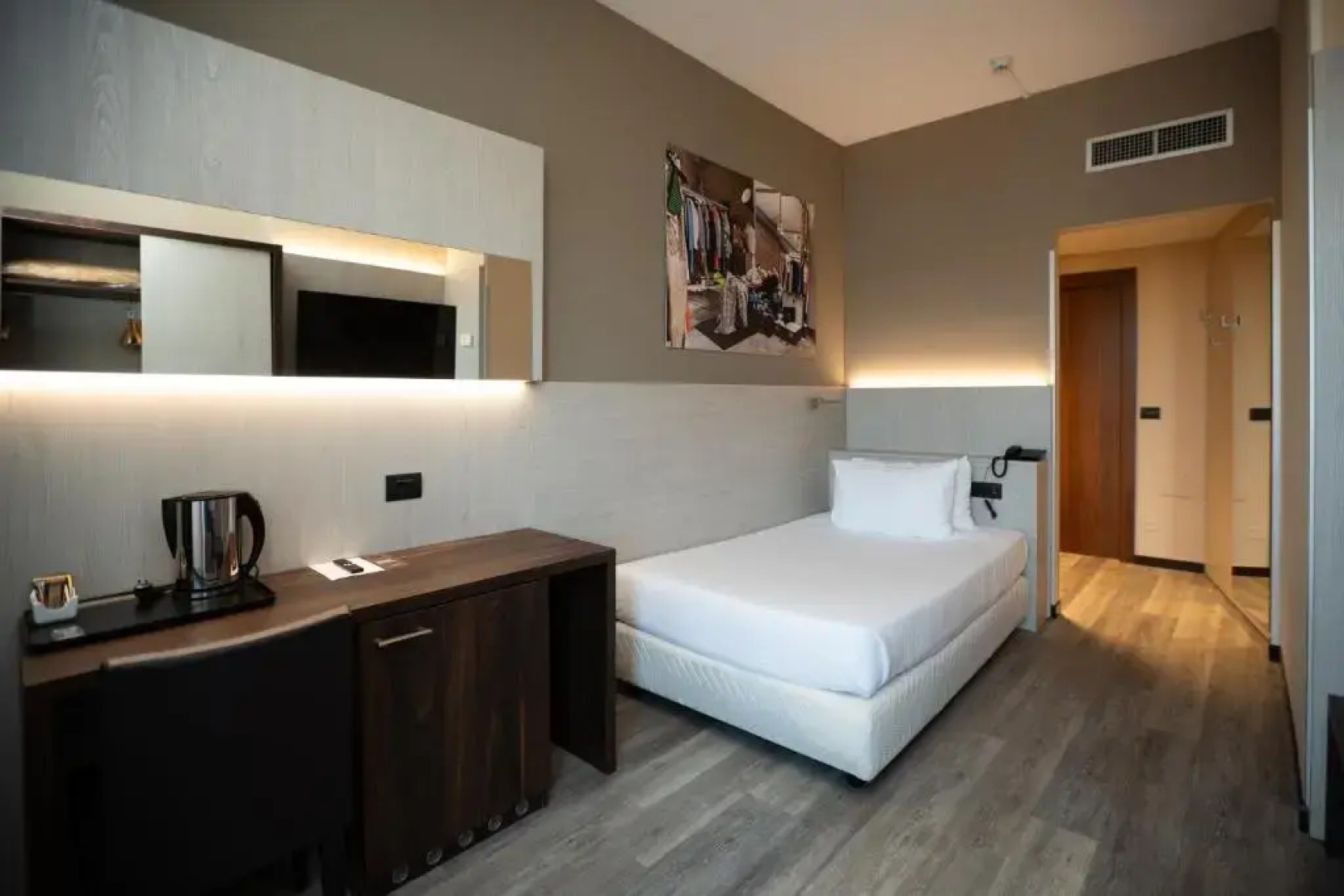 Отель Garibaldi Palace